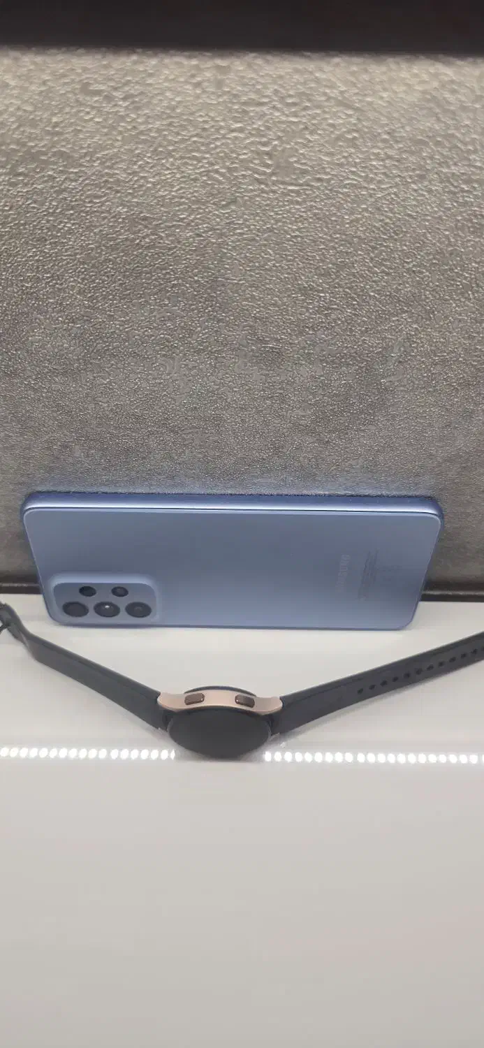 گوشیa33 و ساعت سامسونگ  واچ۴|موبایل|تهران, نصرت|دیوار