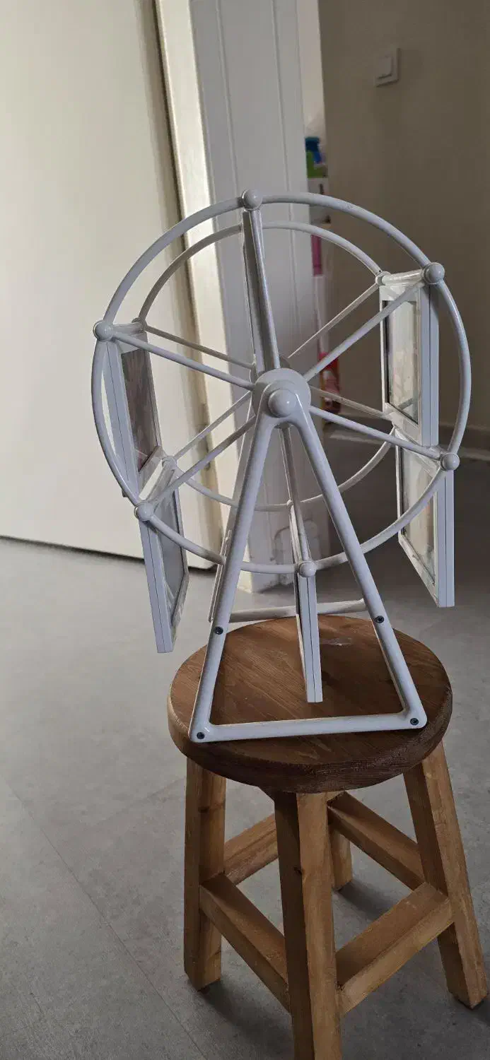 قاب عکس آلبوم چرخ و فلک|تابلو، نقاشی، عکس|تهران, منیریه|دیوار