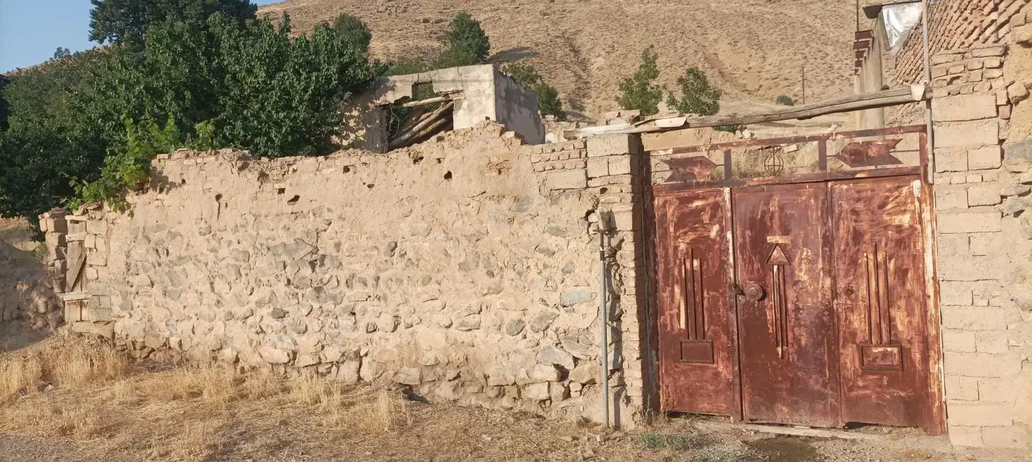 زمین ساختمانی|فروش زمین و ملک کلنگی|دینور, |دیوار