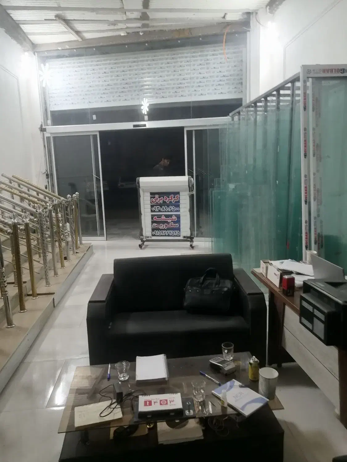 جوشکار. انباردار. منشی. نصاب درب سکوریت و کرکره|استخدام صنعتی، فنی، مهندسی|سراوان, |دیوار