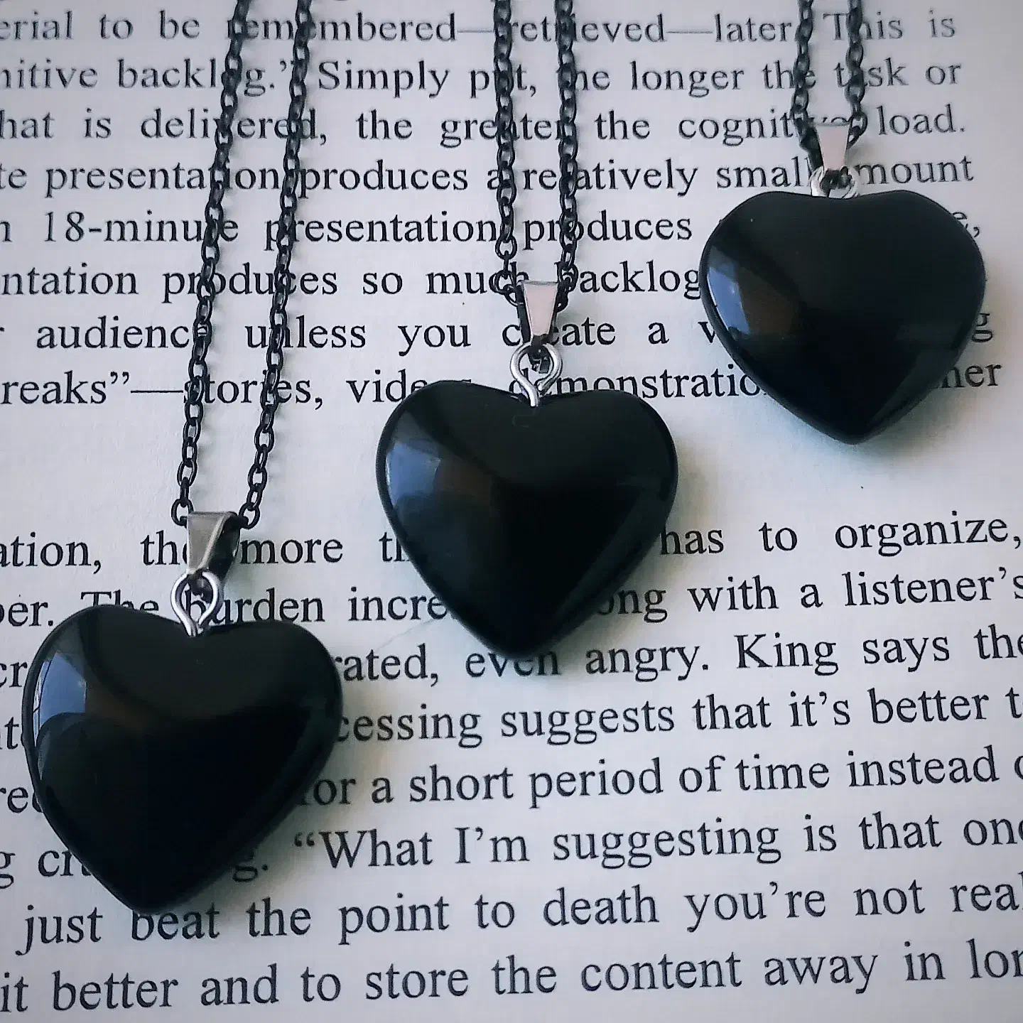 سنگ آبسدین سیاه|بدلیجات|بروجرد, |دیوار