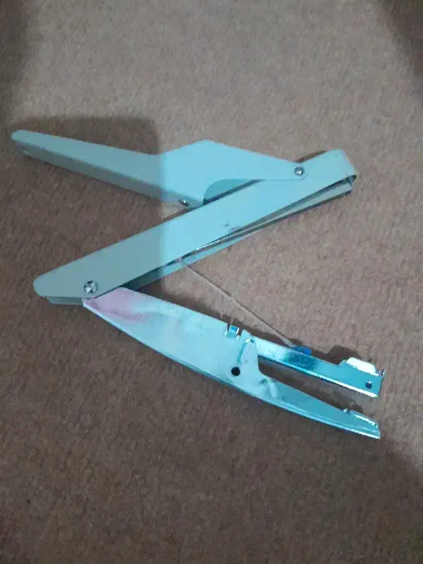 منگنه درحدنو|لوازم التحریر|رباط‌کریم, الارد|دیوار