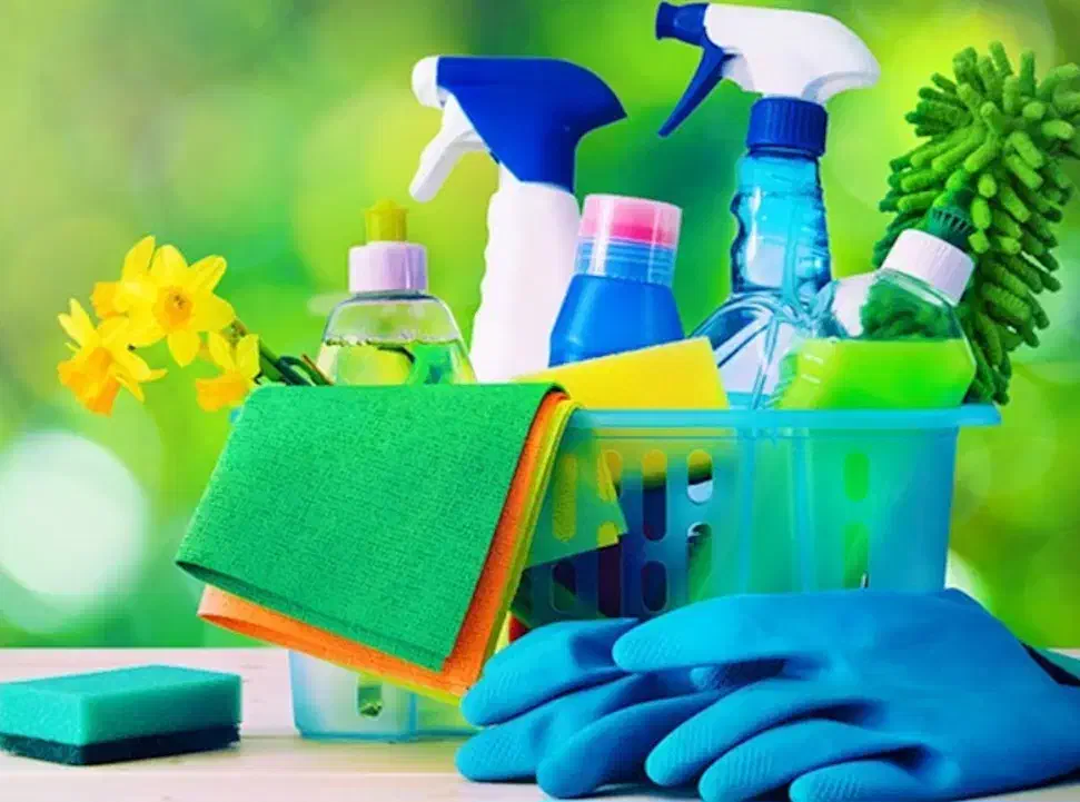 نظافت و تمیزی کاری|استخدام سرایداری و نظافت|اصفهان, گورتان|دیوار