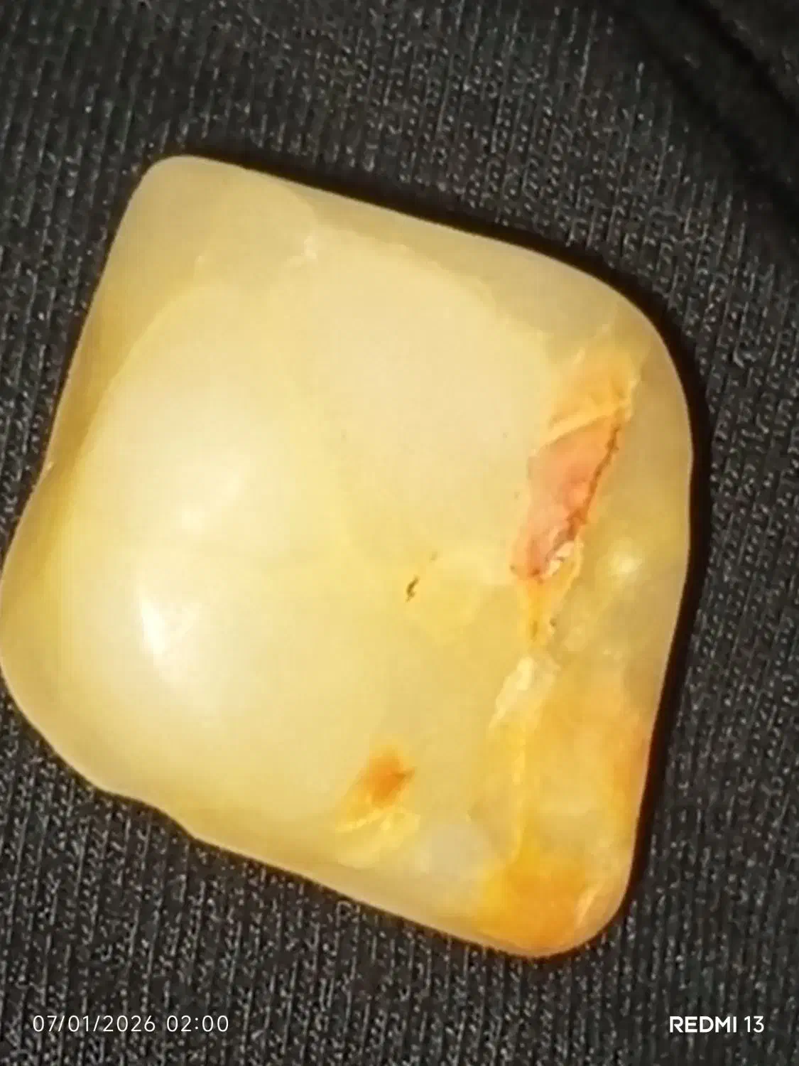 عقیق عسلی|جواهرات|سلماس, |دیوار