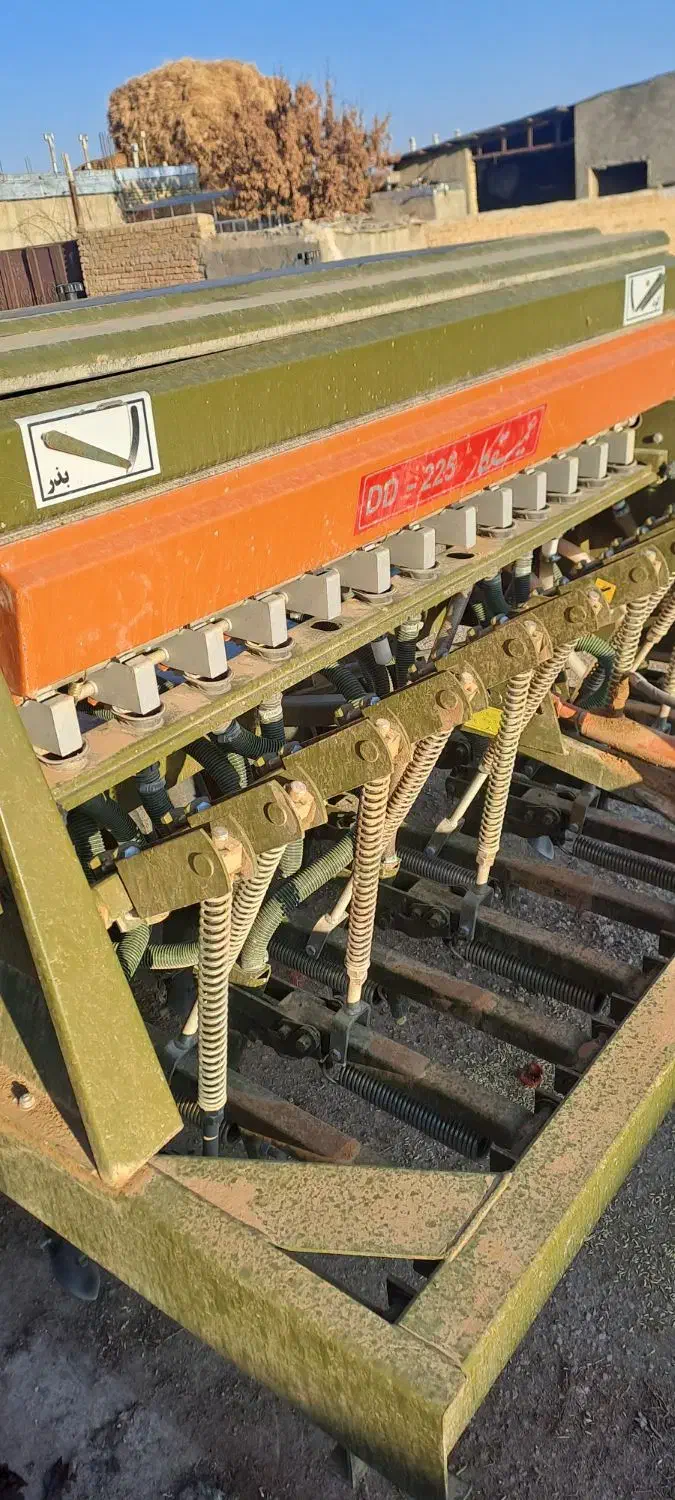 کشت گستر ۱۱ ردیف|ماشینآلات صنعتی|سلطانیه, |دیوار