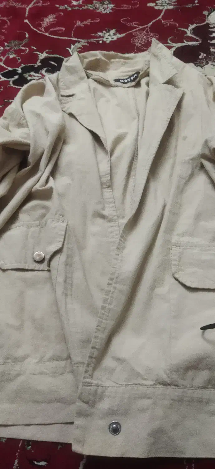 مانتو پاییزه|لباس|فردیس, خیام شرقی|دیوار