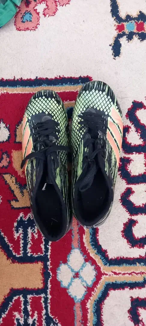 دستکش وکفش فوتبال|تجهیزات ورزشی|اصفهان, شهرک کاوه|دیوار