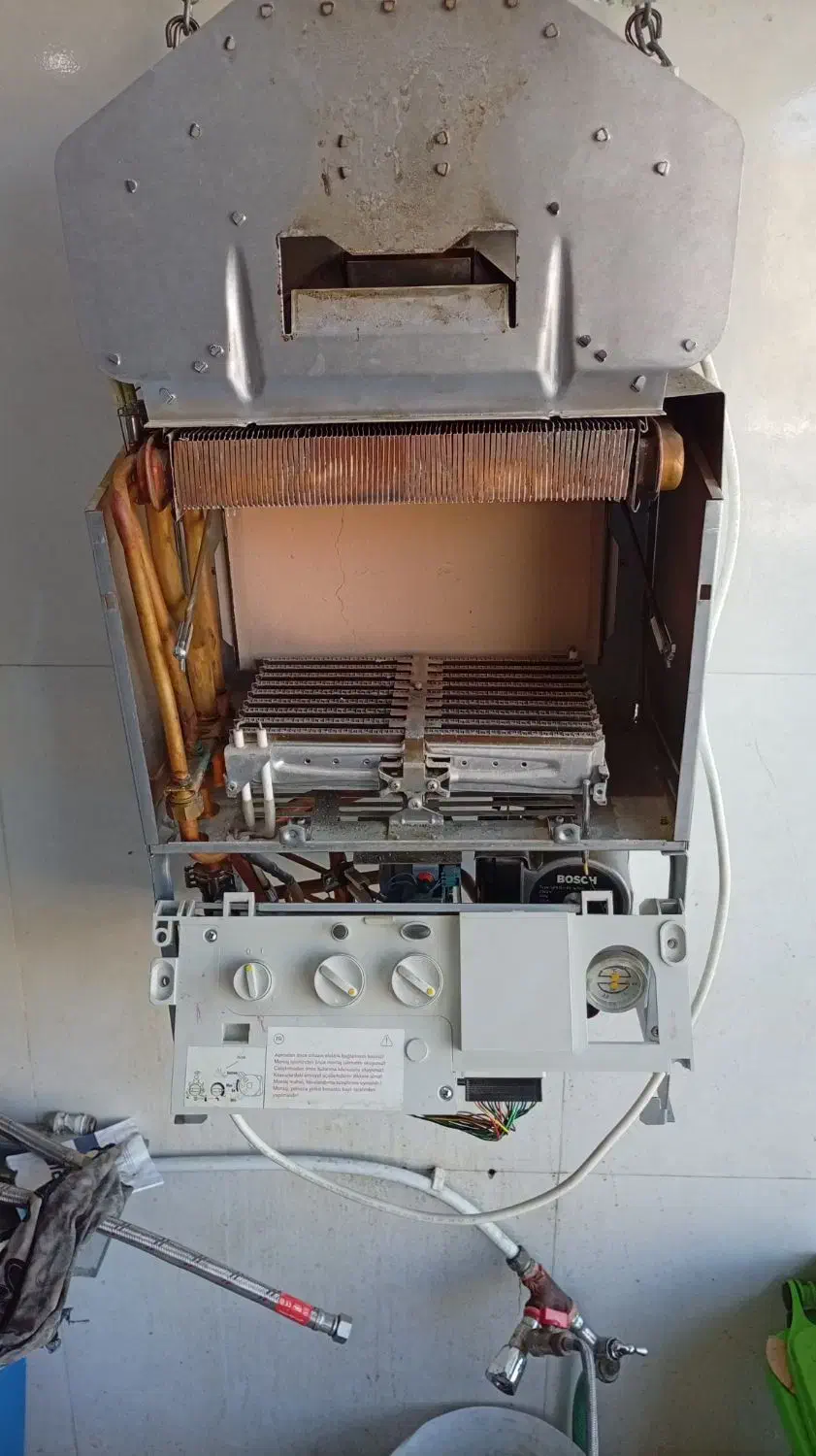 تعمیر و سرویس کامل پکیج شوفاژ گازی|خدمات پیشه و مهارت|شیراز, شهرک ولیعصر|دیوار