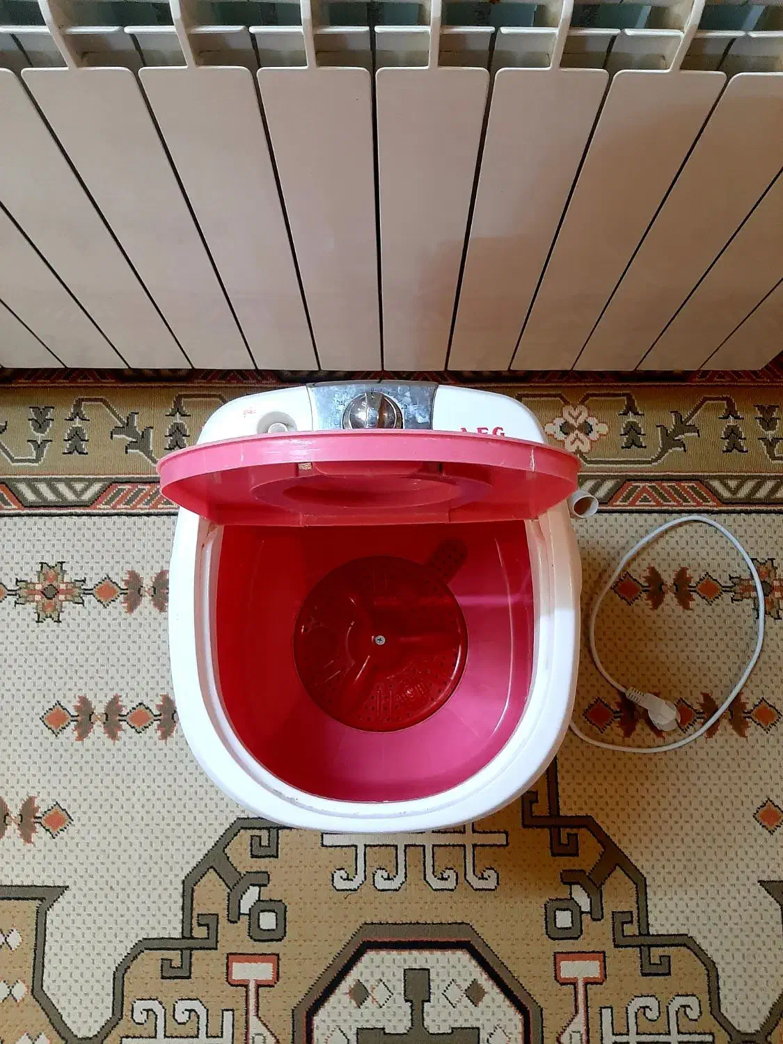 کهنه شور A.E.G مینی واش آلمانی سالم|ماشین لباسشویی و خشک‌کن لباس|اصفهان, کوی سپاهان|دیوار