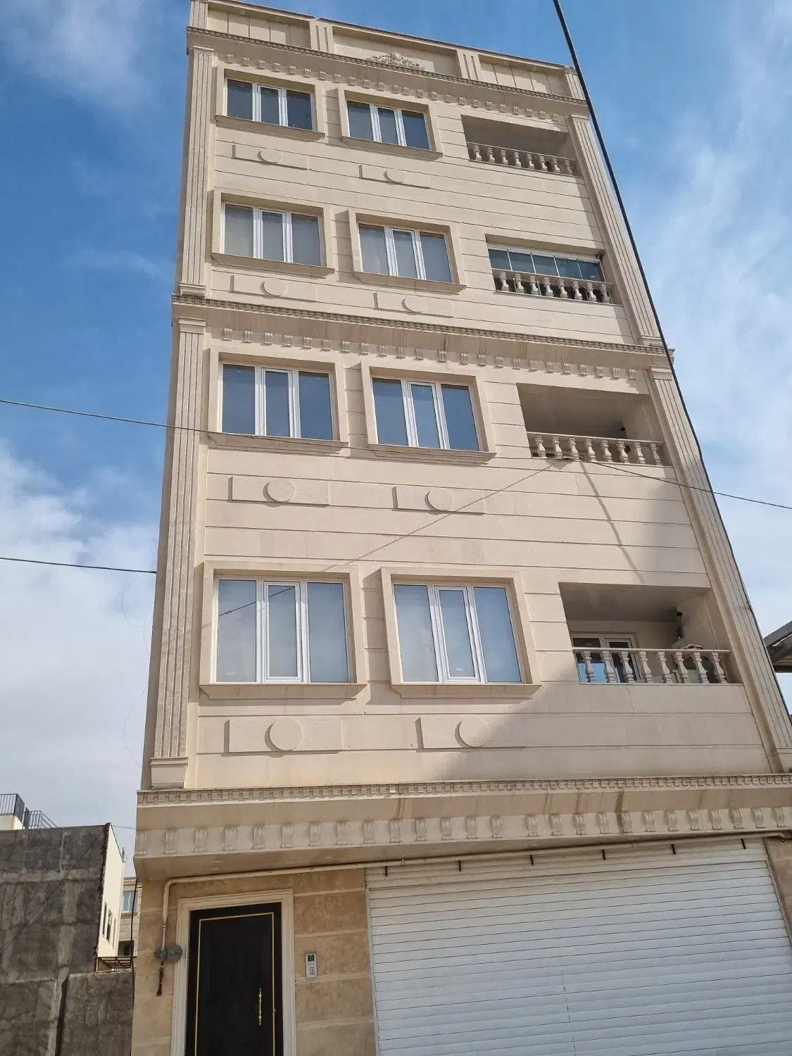 آپارتمان 180 متر کلید نخورده|فروش آپارتمان|قم, باغ کرباسی|دیوار