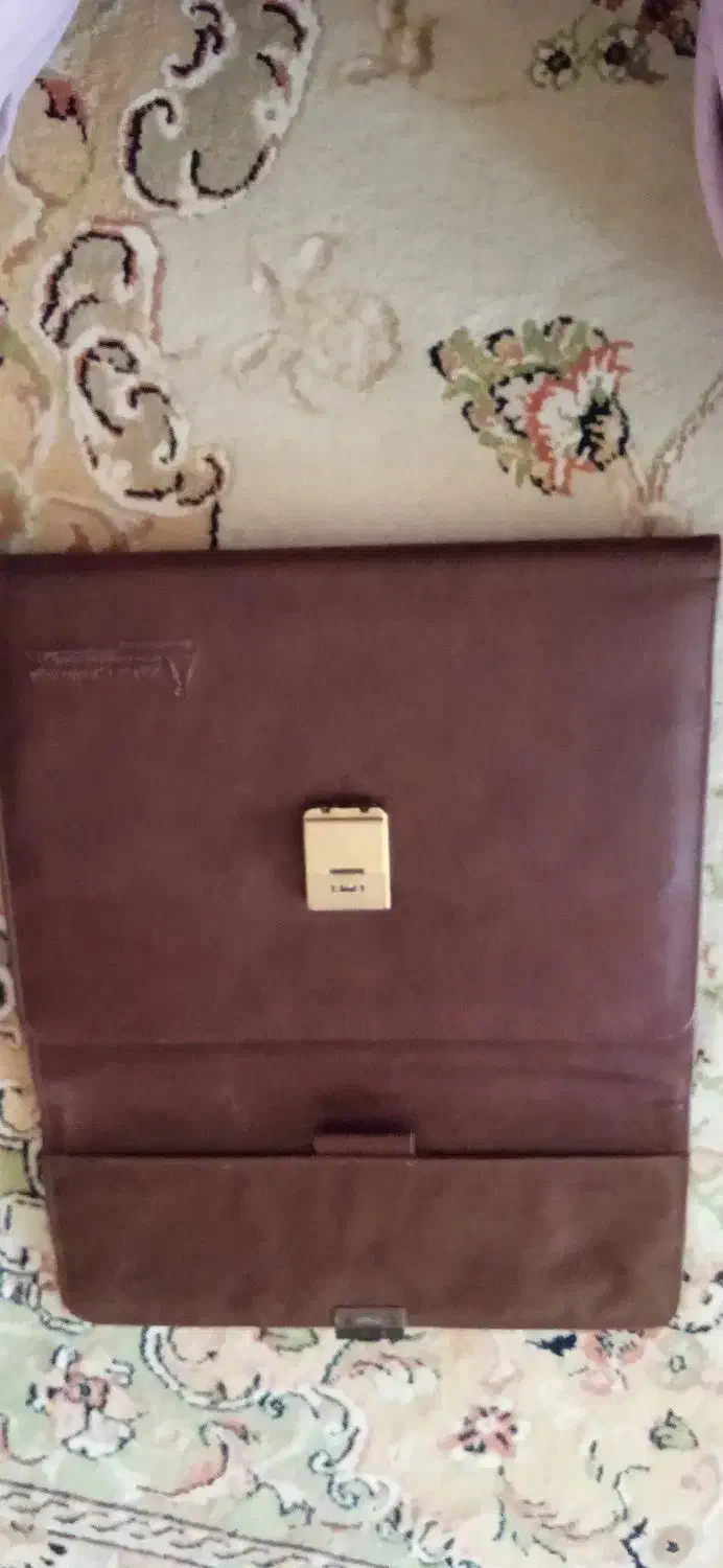 کلاسور رمزدار|لوازم التحریر|قم, تولید دارو و یخچال|دیوار