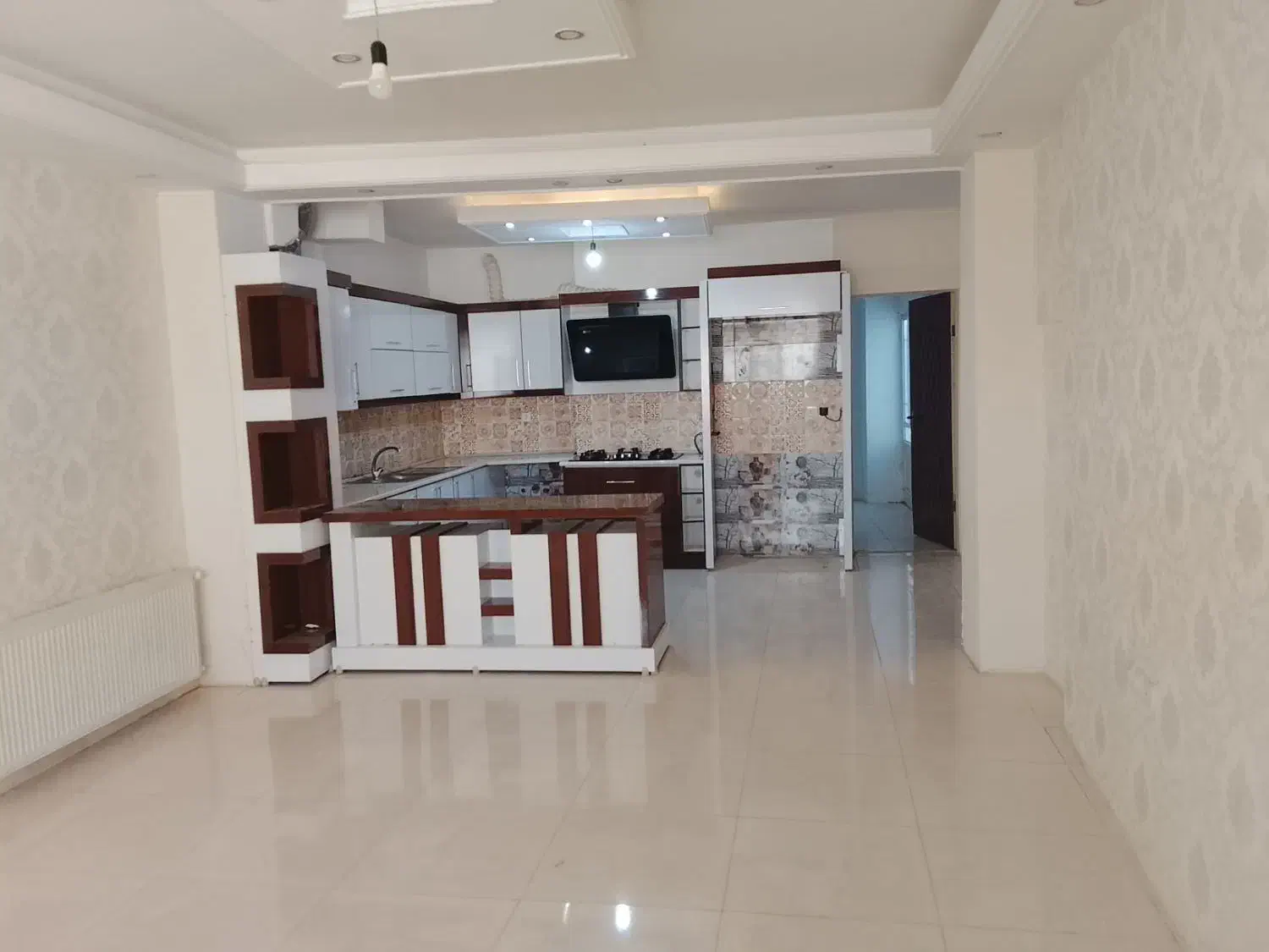 کاشیکاری و سرامیک کف وموازیک واکثر کارهای ساختمان|خدمات پیشه و مهارت|شیروان (خراسان), |دیوار