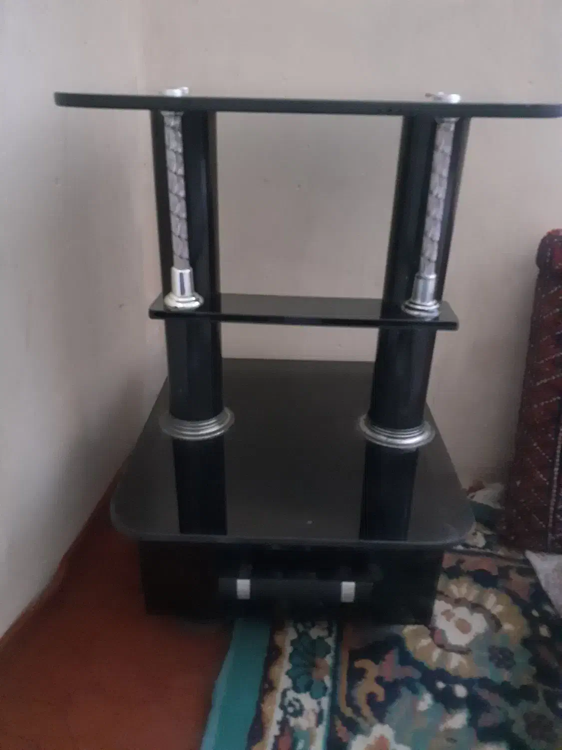 میزتلفن|میز تلفن|قوچان, |دیوار