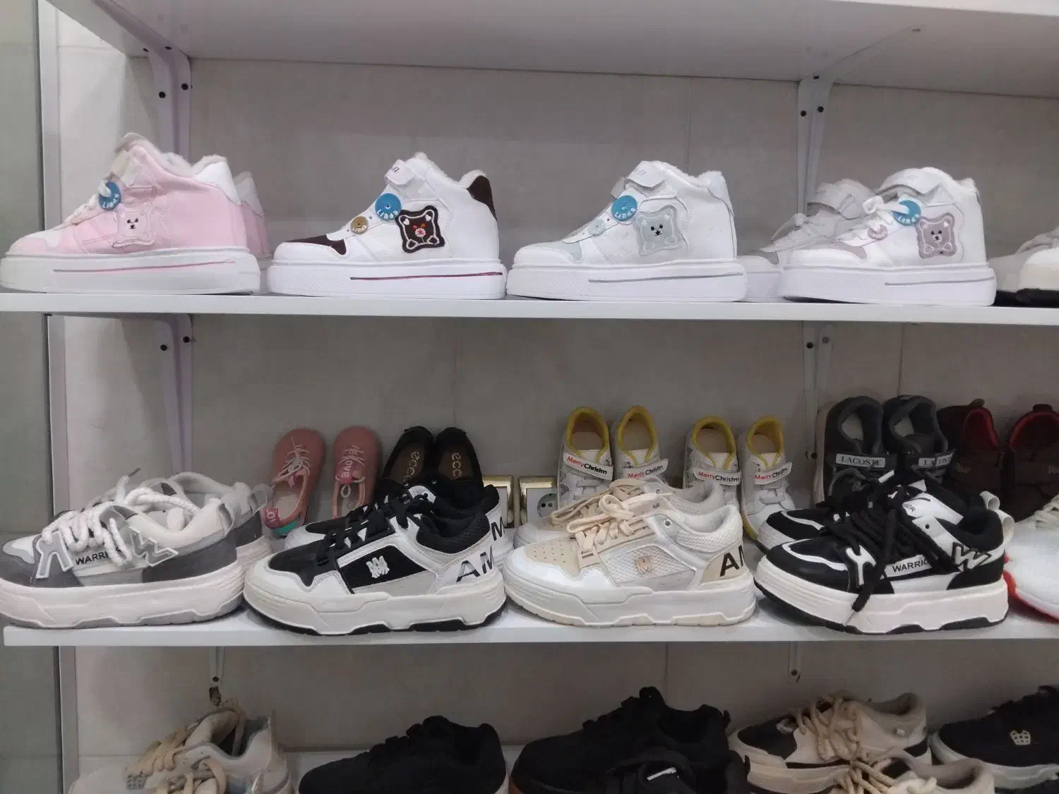 حراج بوت بچگانه ۴۰۰|کیف، کفش، کمربند|بندر گناوه, |دیوار