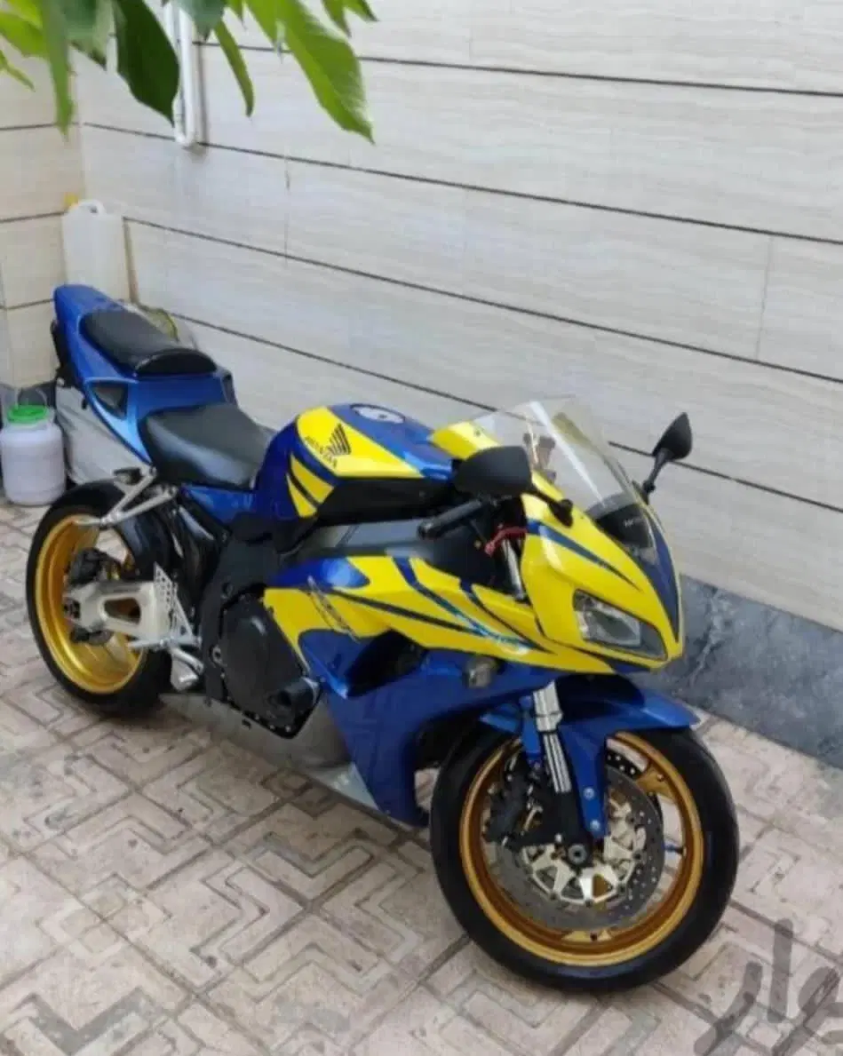 CBR 1000|موتورسیکلت|ارومیه, |دیوار