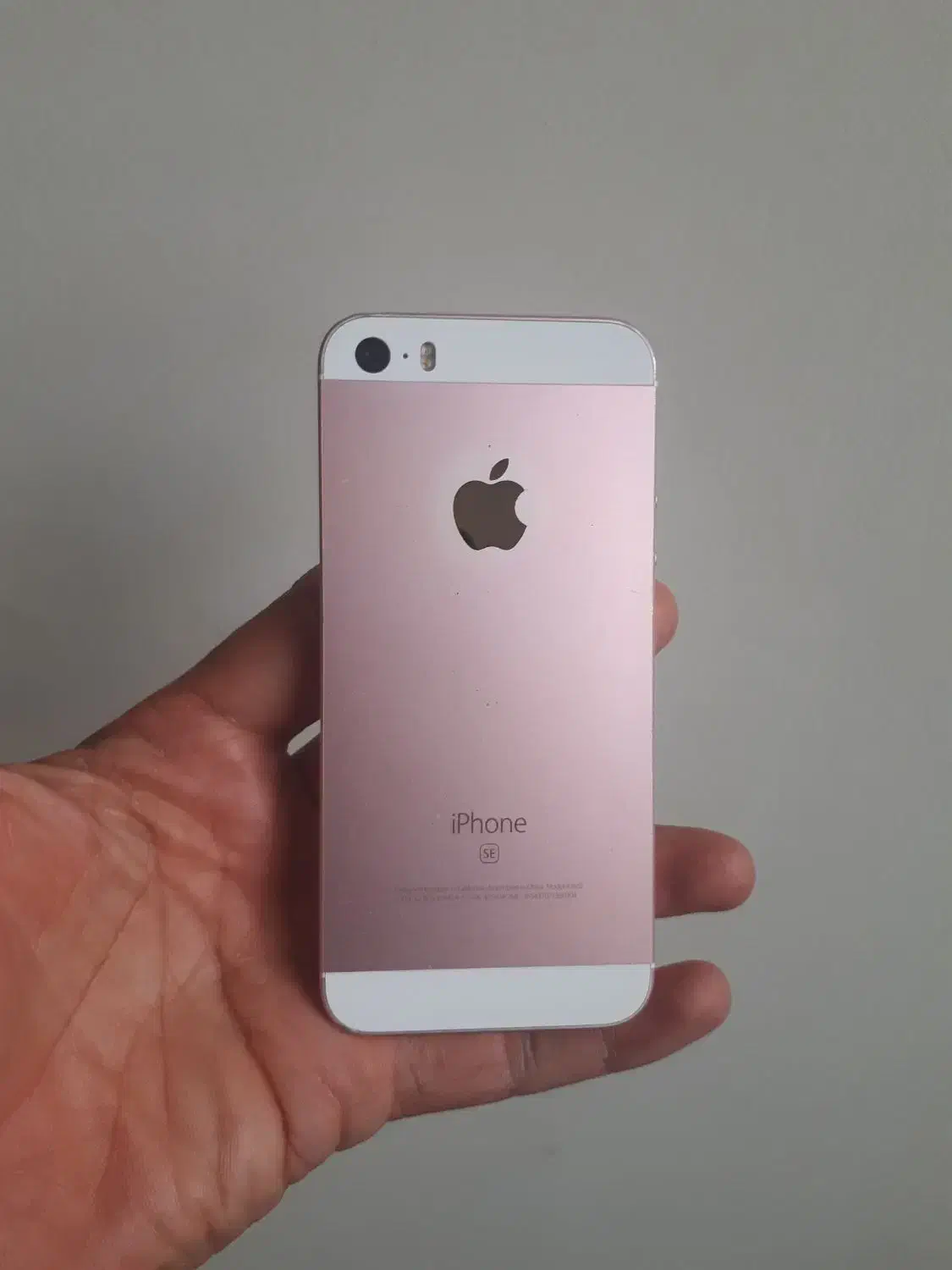 ایفون SE رزدگلد 16G|موبایل|تهران, هفت حوض|دیوار