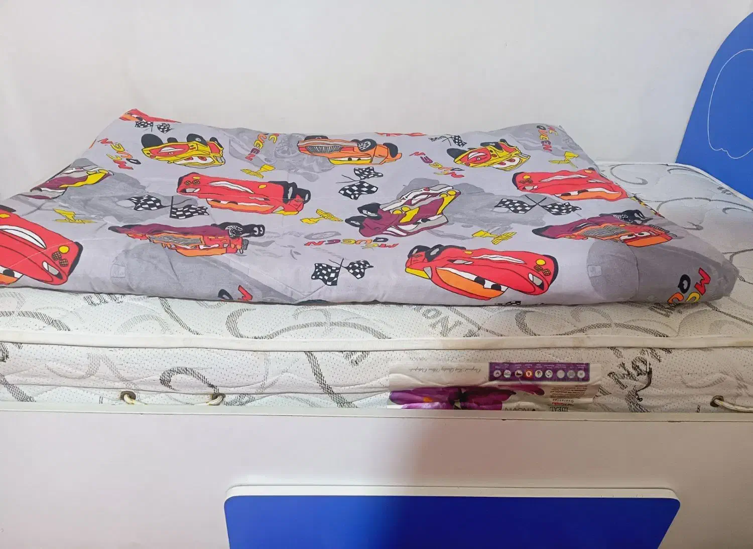 تخت پسرانه|تخت و سرویس خواب|پاکدشت, خاتون آباد|دیوار