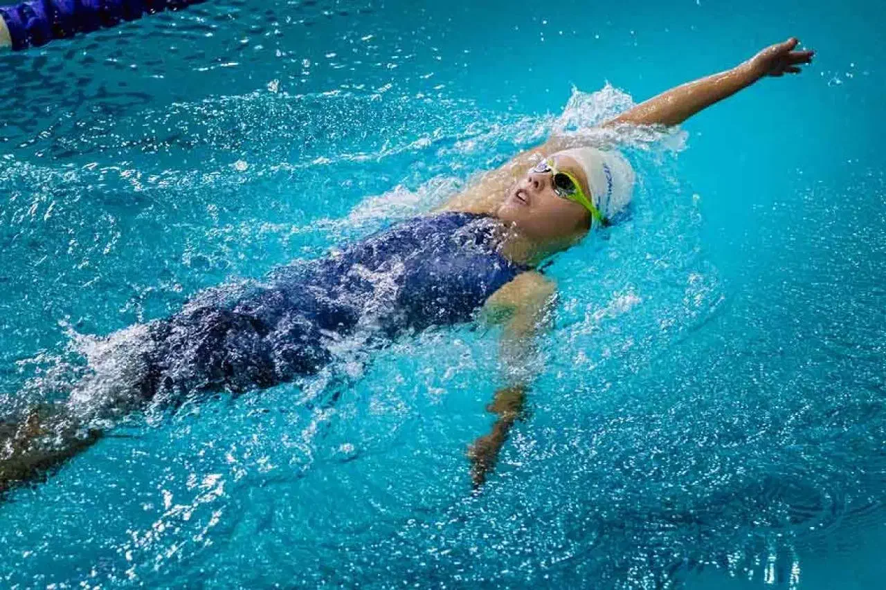 آموزش شنا با مربی باتجربه(ویژه بانوان)|خدمات آموزشی|مشهد, سجاد شهر|دیوار