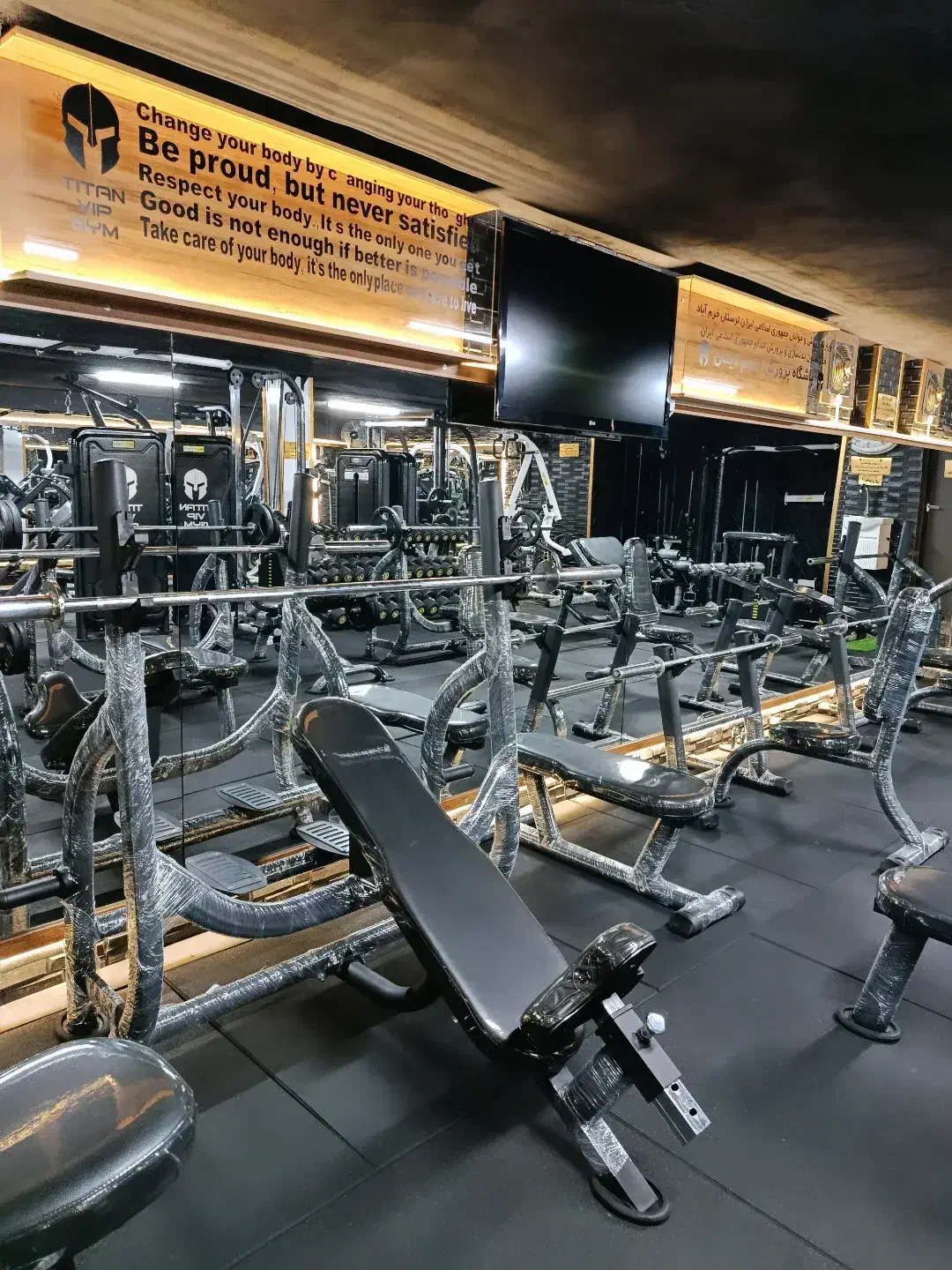 استخدام مربی تایم بانوان باشگاه بدنسازی|استخدام آموزشی|خرم‌آباد, |دیوار