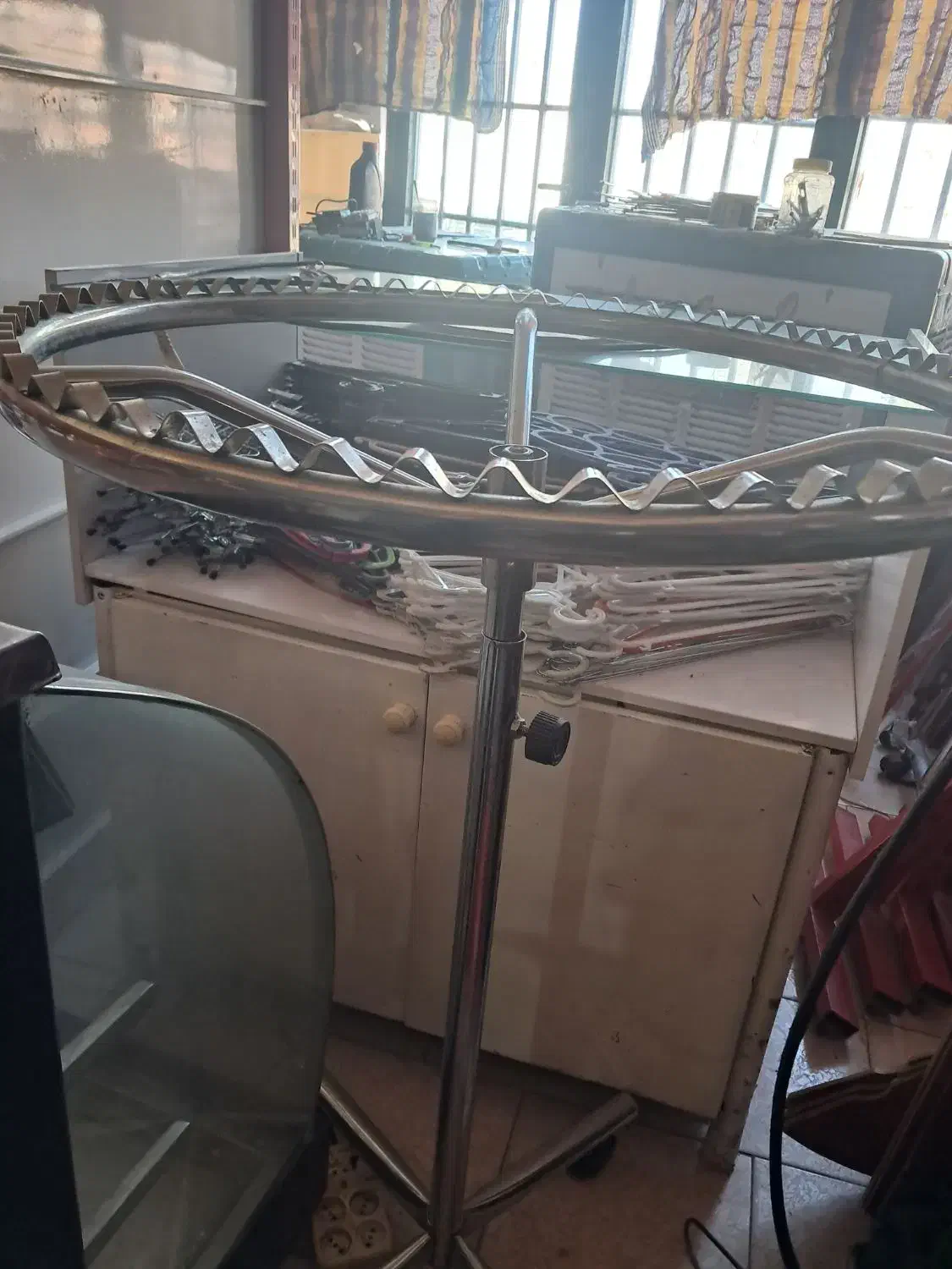 چوب رختی رگال چوب رختی|فروشگاه و مغازه|کرمان, |دیوار