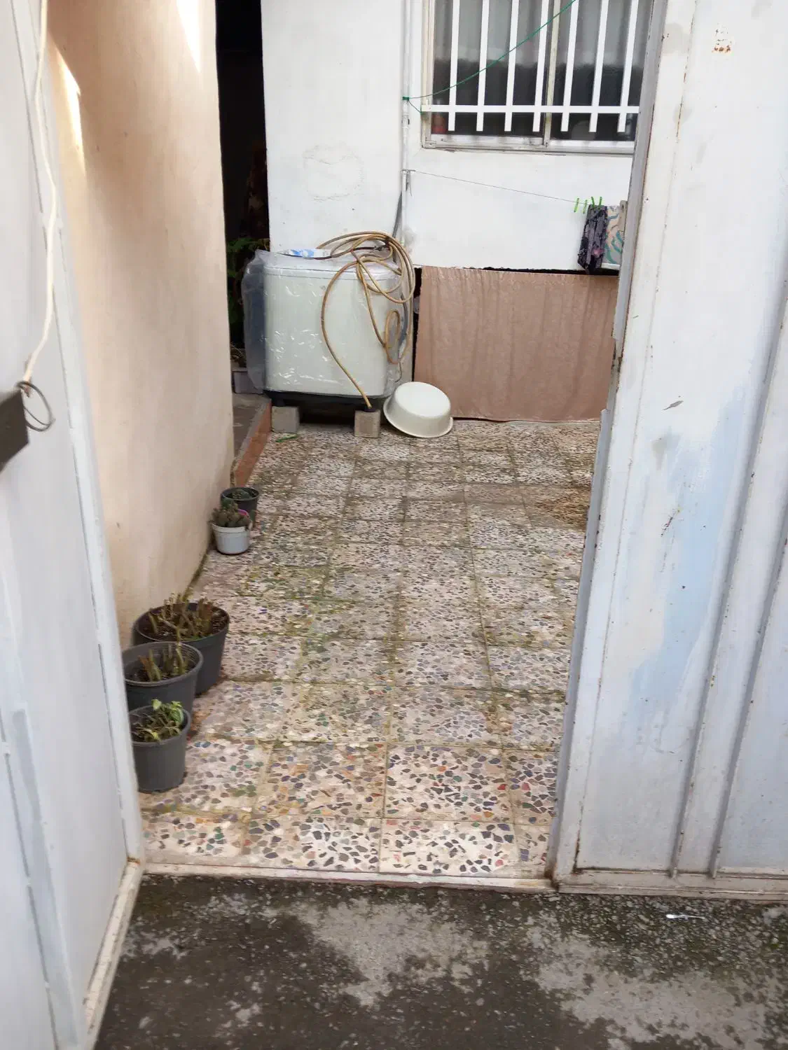 خانه ویلایی نقلی با حیاط و مغازه کوچک|فروش خانه و ویلا|رشت, سلیمانداراب|دیوار