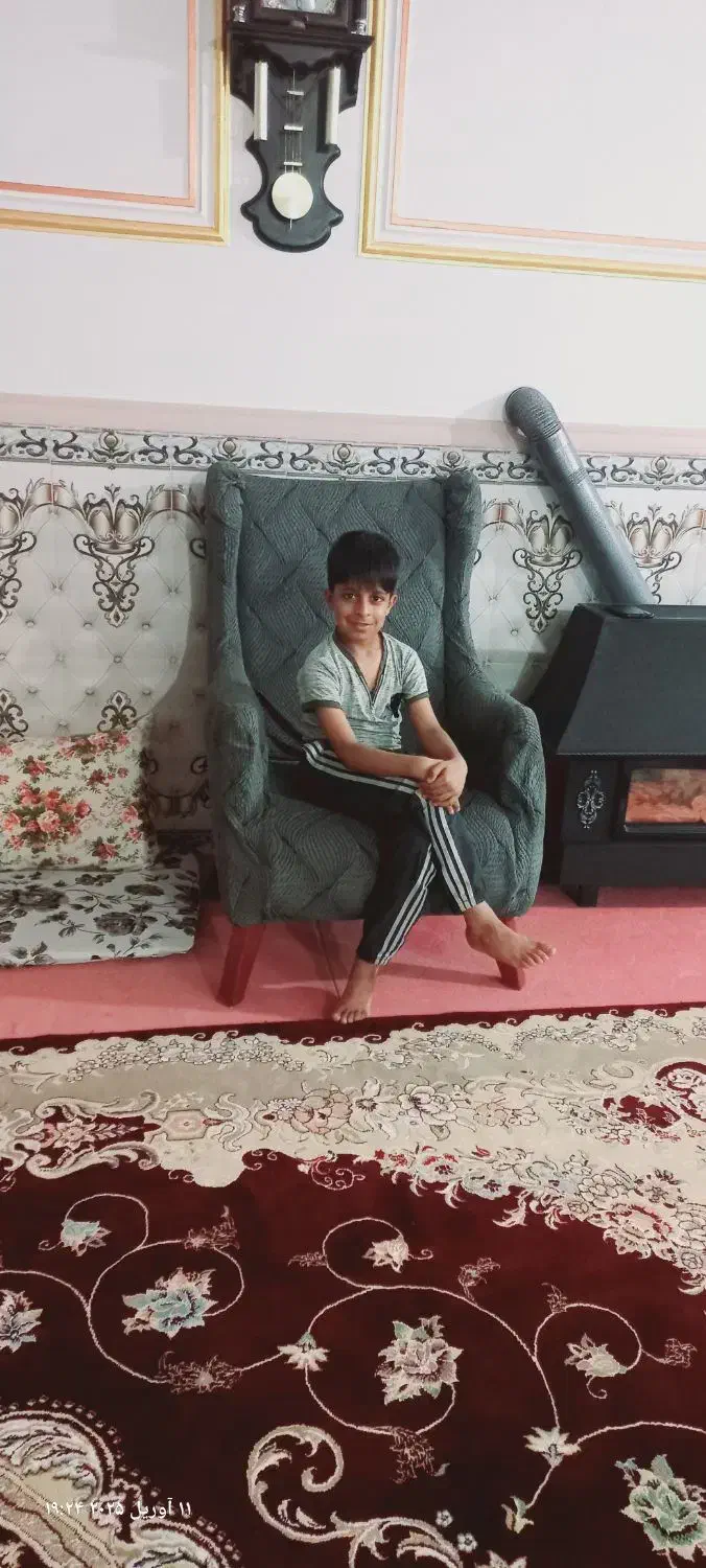 کاور مبل پارچه ای با رنگ قرمز و طوسی|مبلمان خانگی و میز عسلی|زابل, |دیوار