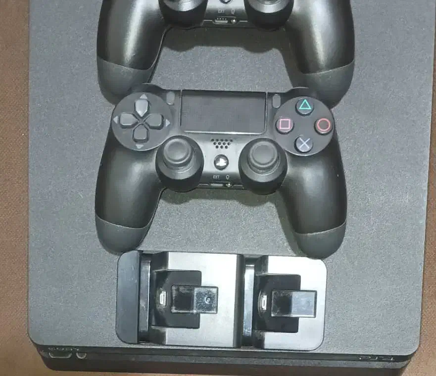 پی اس فور اسلیم۵۰۰گیگ|کنسول، بازی ویدئویی و آنلاین|مسجد سلیمان, |دیوار