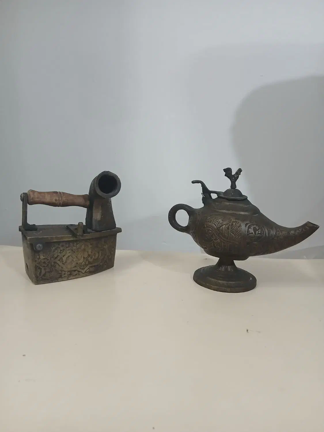 دکوری|کلکسیون اشیاء عتیقه|باغستان, |دیوار