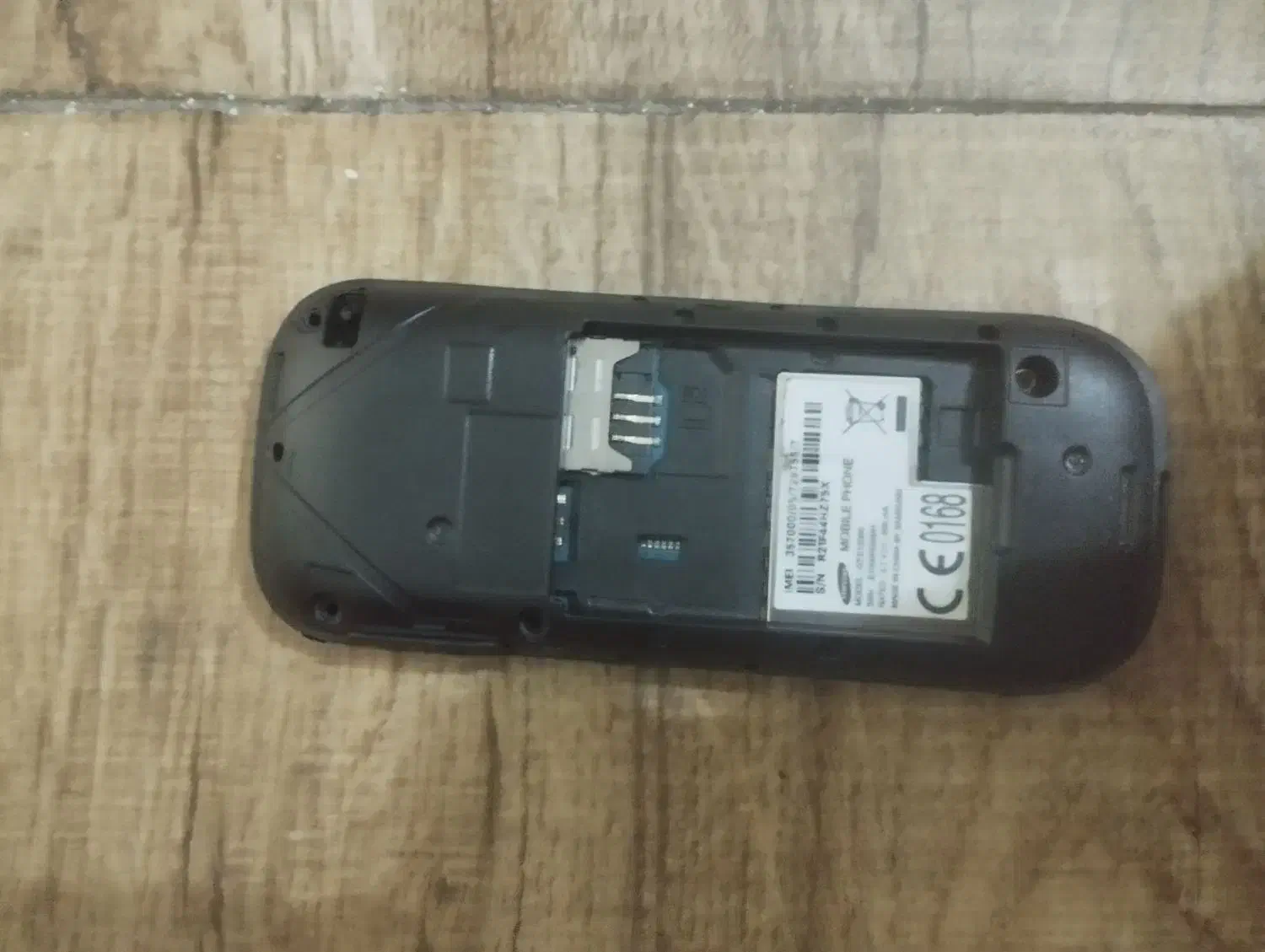 گوشی دکمه ای سامسونگ|موبایل|بجنورد, |دیوار