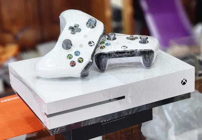 Xbox One s کنسول ایکس باکس وان اس|کنسول، بازی ویدئویی و آنلاین|رشت, پیرسرا|دیوار