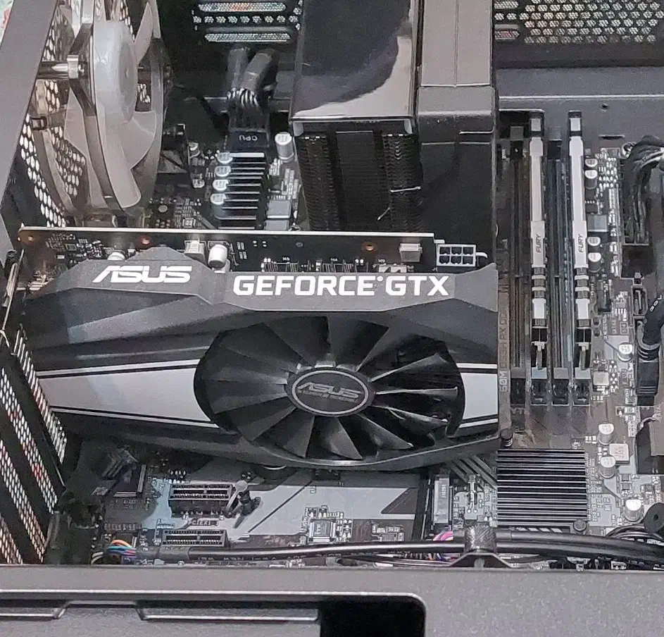 گرافیک ۱۶۵۰ super|قطعات و لوازم جانبی رایانه|رشت, پیرسرا|دیوار