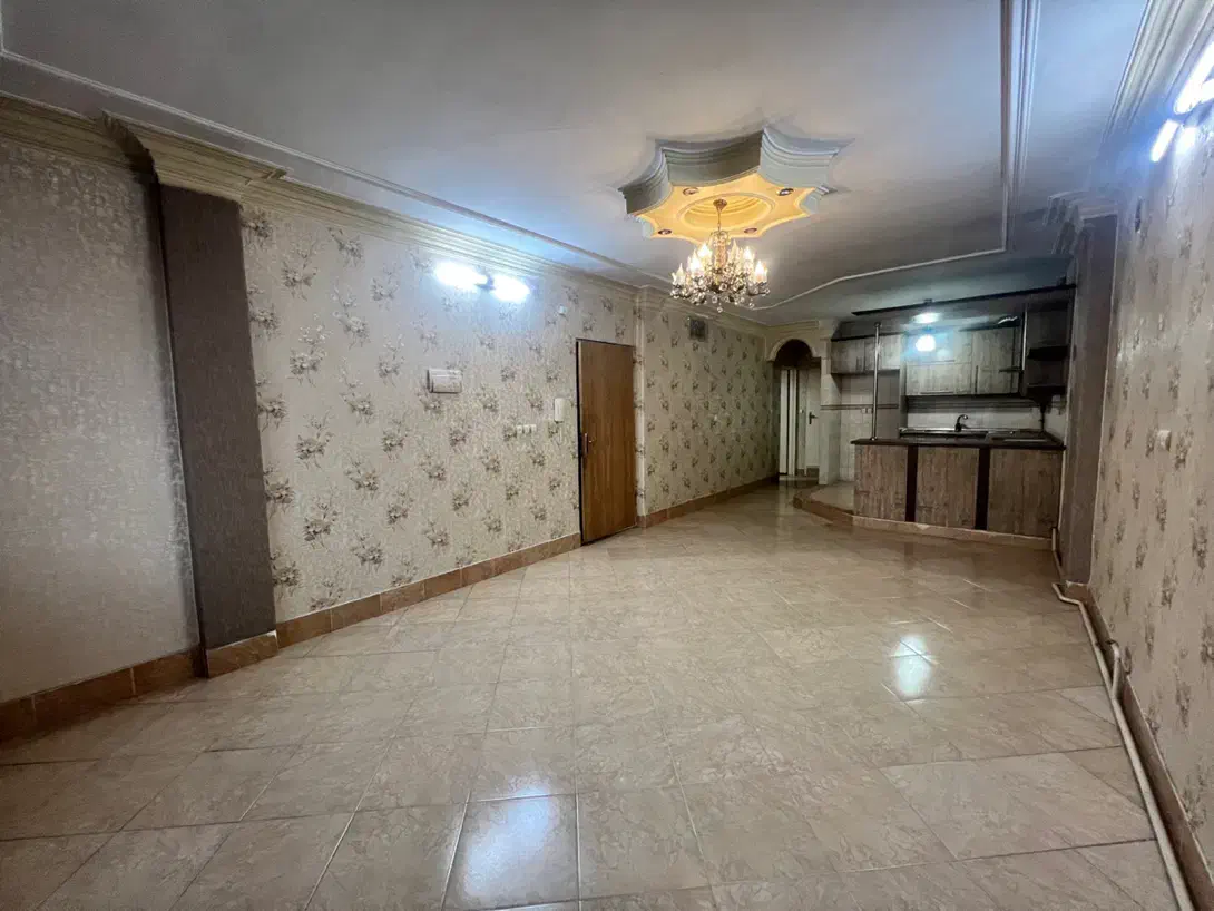 آپارتمان70متری/2خواب/صادقعلی جنب بستنی نعمت|اجارهٔ آپارتمان|ورامین, ورامین|دیوار