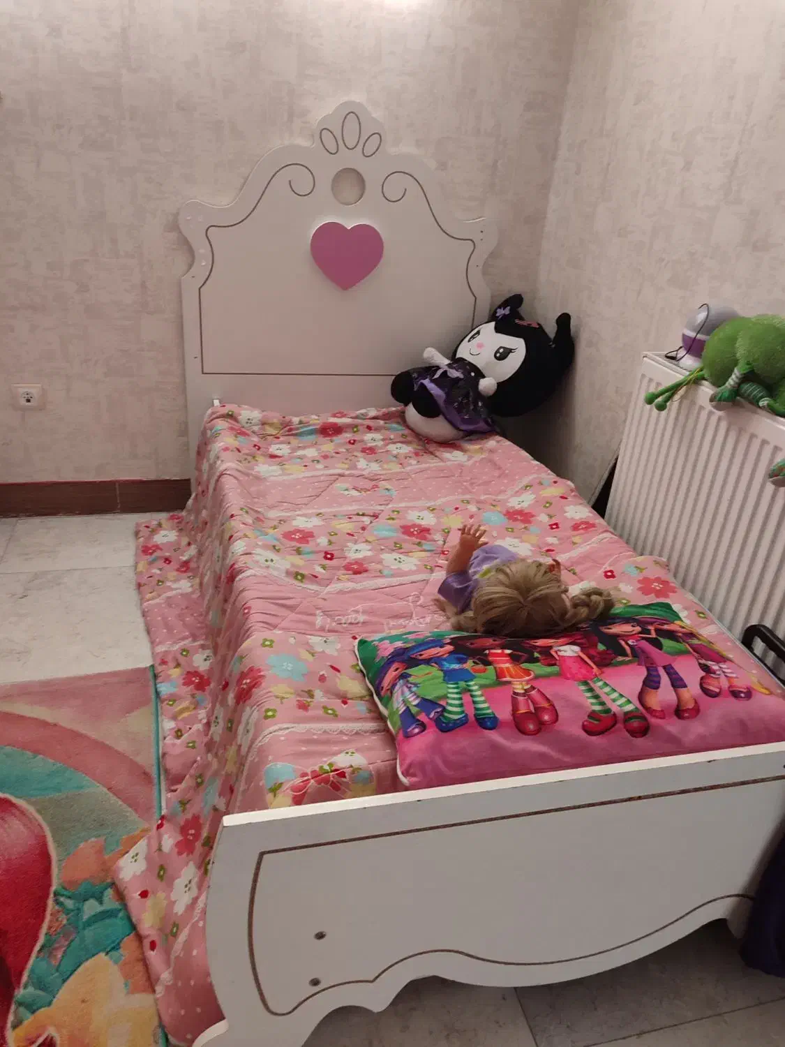 بخاطر جابه جای میفروشم|تخت و سرویس خواب|نجفآباد, امیرآباد|دیوار