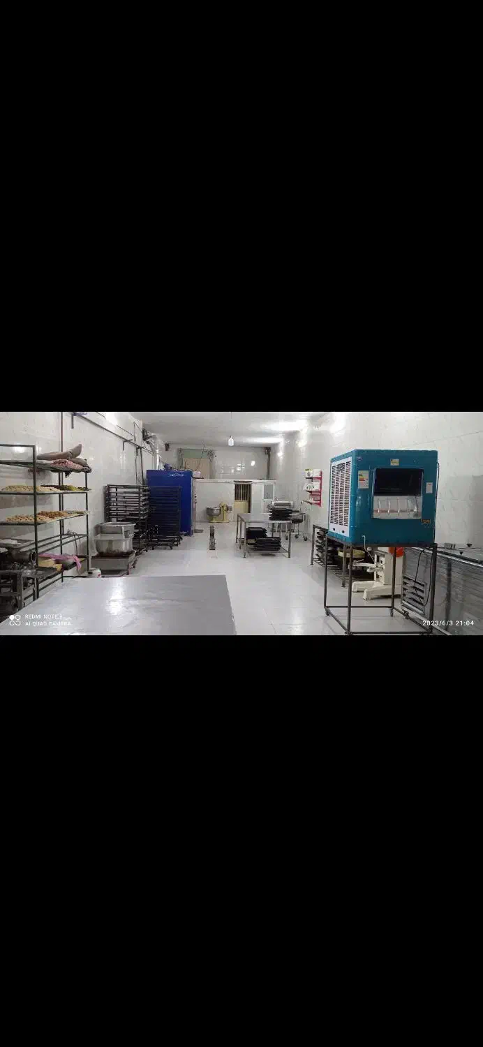 کارگاه تولیدو مغازه شیرینی فروشی|فروشگاه و مغازه|مشهد, کاظم آباد|دیوار