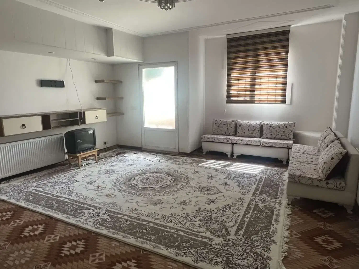 سوییت اجاره ساعتی روزانه هفتگی|اجارهٔ کوتاه‌مدت آپارتمان و سوئیت|کاشان, شهرک خاتم الانبیا (مسکن ملی کاشان)|دیوار