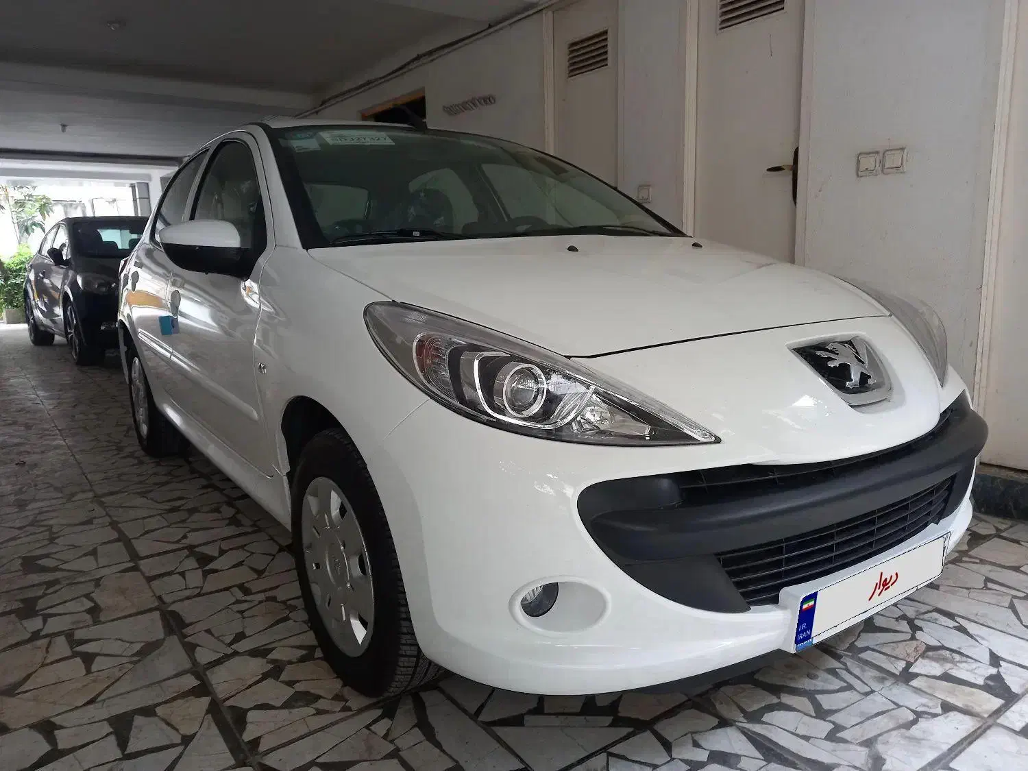 ۲۰۷خشک۴۰۴فلز ارتقا|خودرو سواری و وانت|بابل, |دیوار