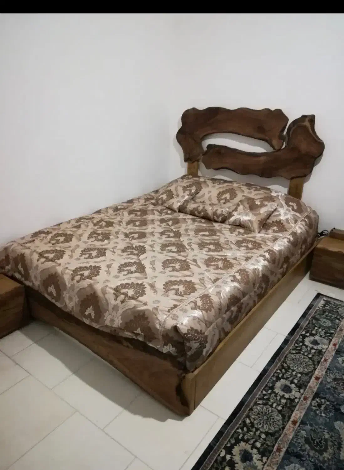 سرویس چوب گردو سیاه صد ساله|تخت و سرویس خواب|تهران, هرندی|دیوار