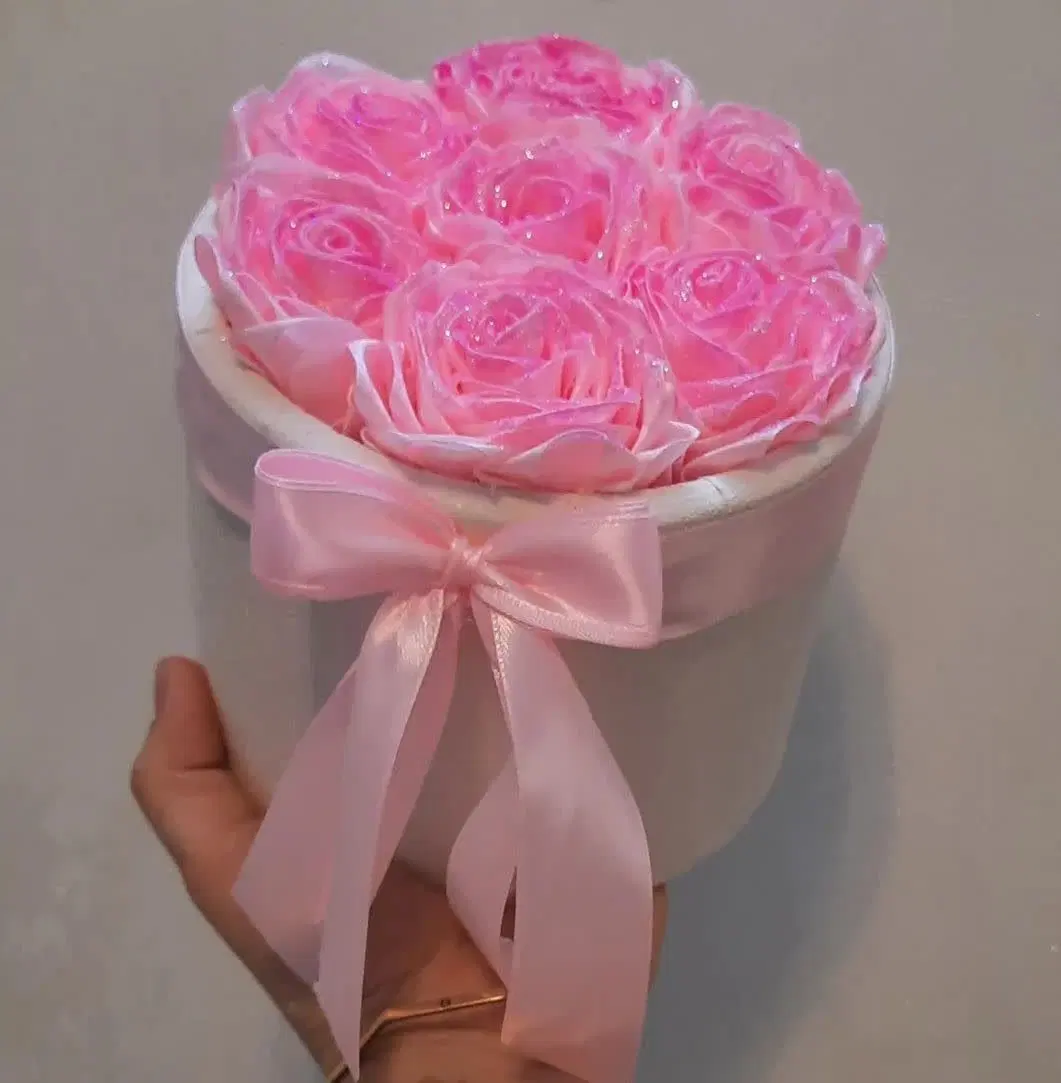 گل ربانی|گل مصنوعی|مهاباد (آذربایجان غربی), |دیوار