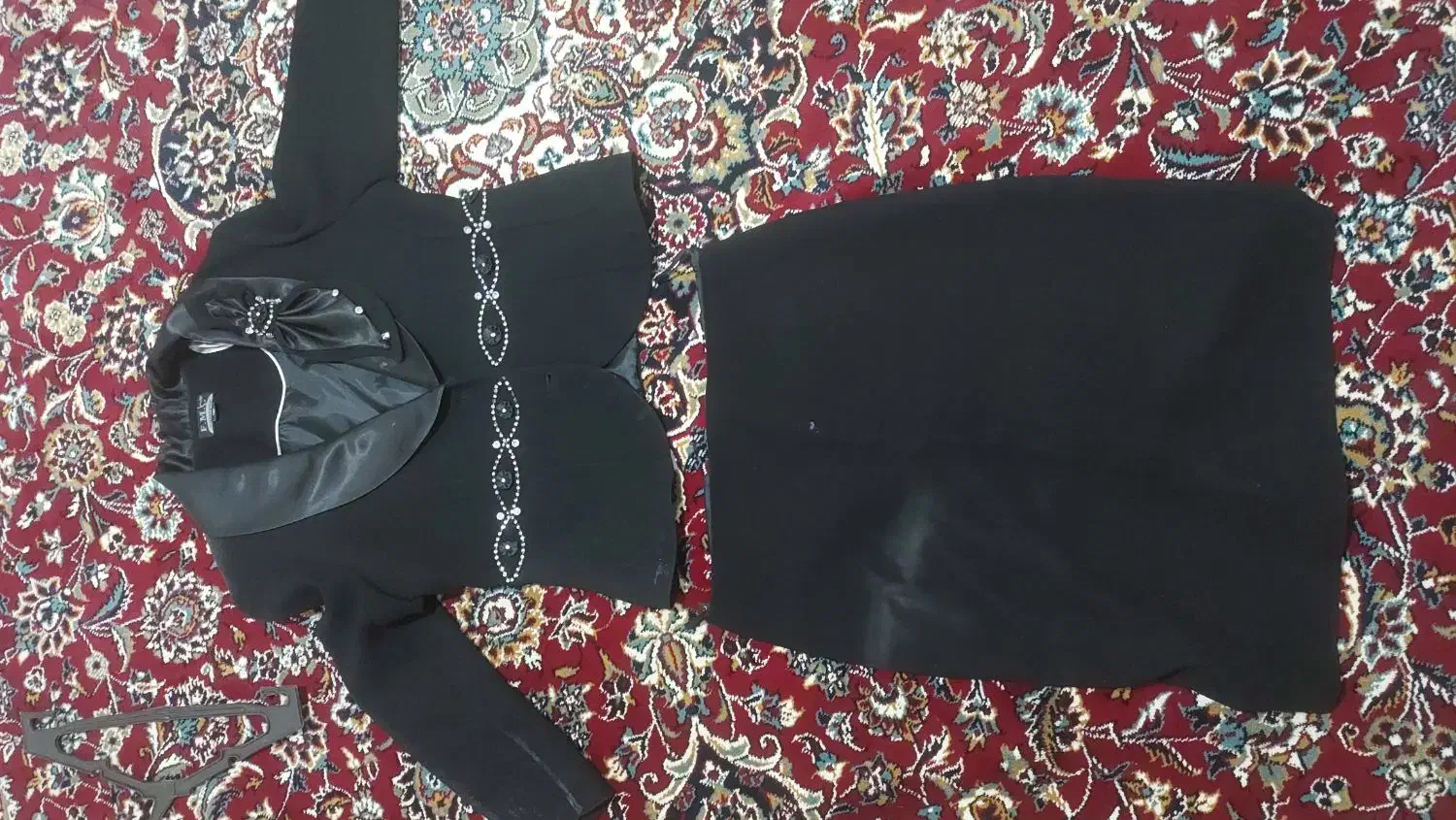 لباس مجلسی|لباس|تربت‌حیدریه, داروپخش|دیوار