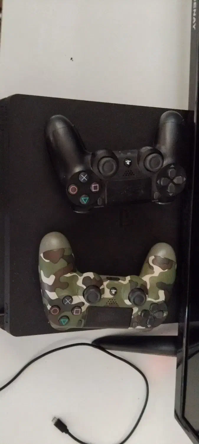 پلی استیشن ۴|کنسول، بازی ویدئویی و آنلاین|قائن, |دیوار