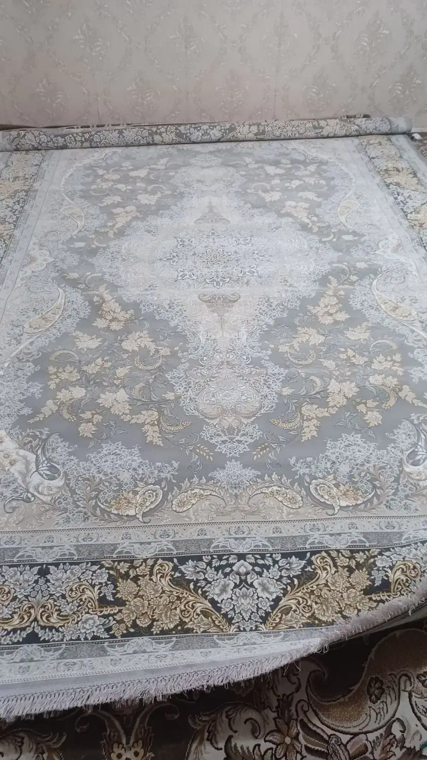 فرش کاملا سالم|فرش|الوند, |دیوار