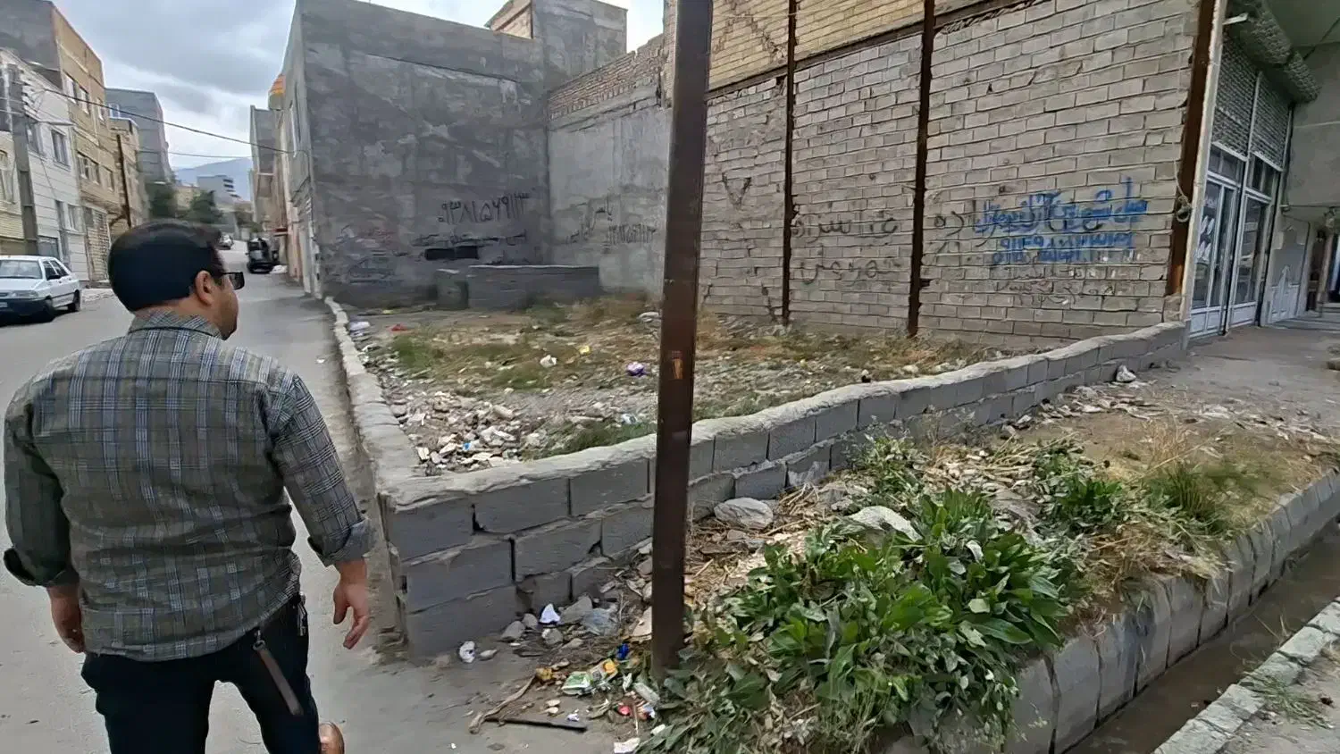 زمین تجاری مسکونی در خ شهیدقهرمانی دونبش سنددار|فروش زمین و ملک کلنگی|مشگین شهر, |دیوار