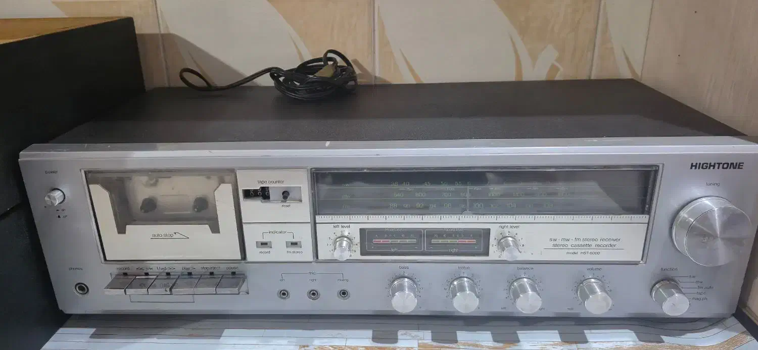 رادیو ضبط کلاسیک هایتون ساخت ژاپن|سیستم صوتی خانگی|تبریز, |دیوار