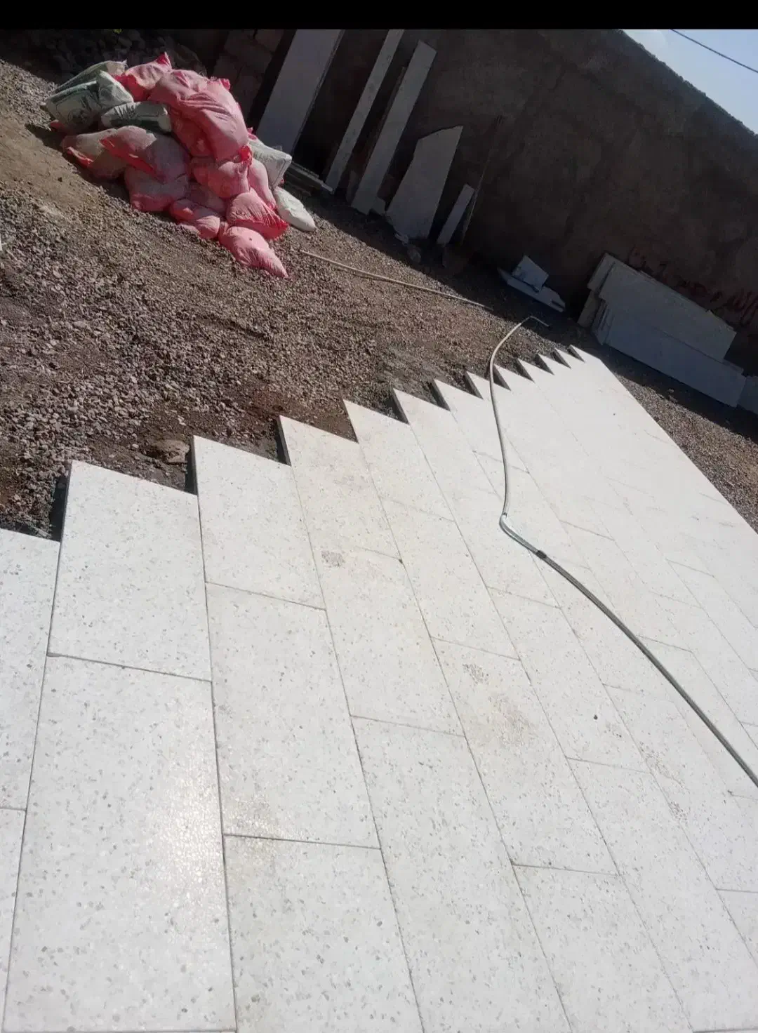 اوستابنا هستم با 30سال سابقه کار در بم|خدمات پیشه و مهارت|بم, |دیوار