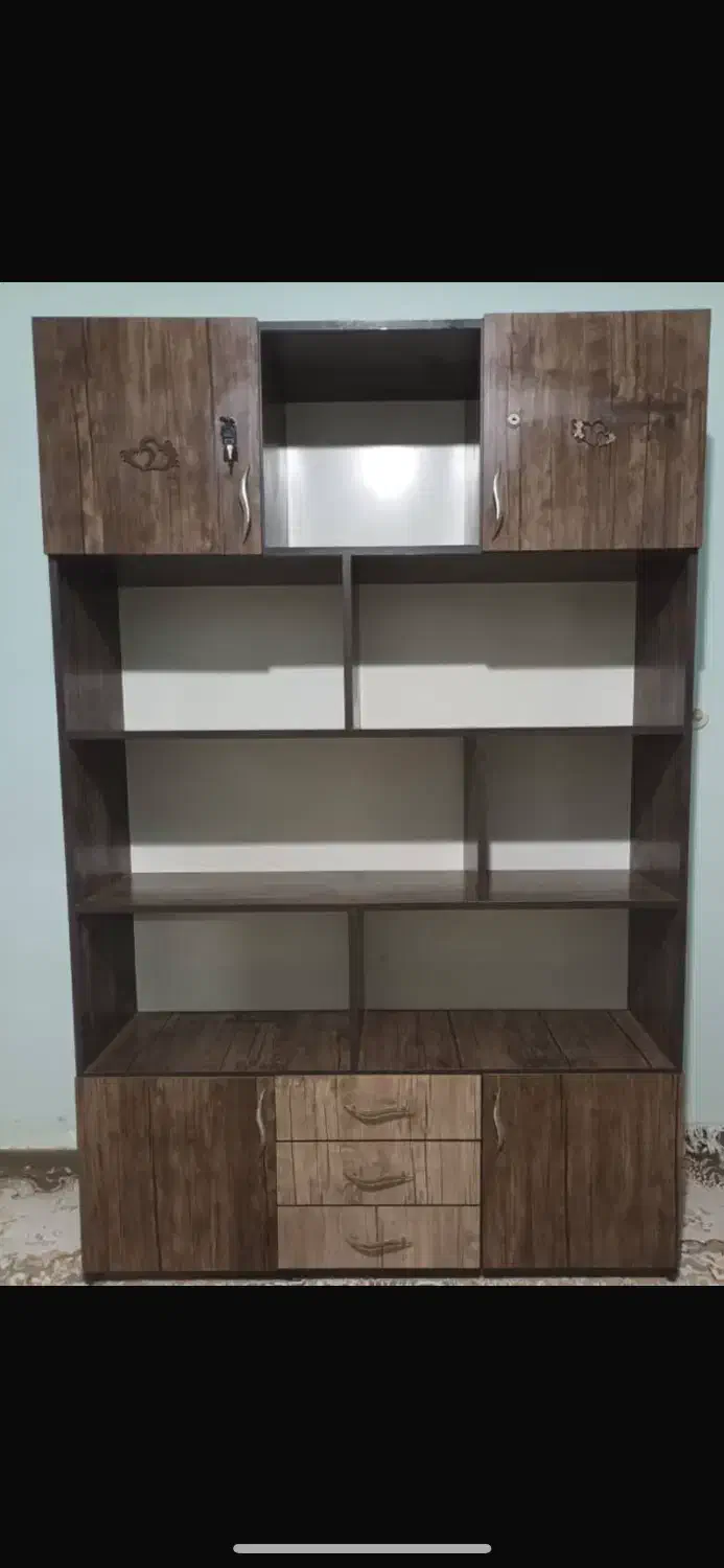 کتابخانه در حد نو|کتابخانه، شلف، قفسه‌های دیواری|فردیس, شهرک هفده شهریور|دیوار