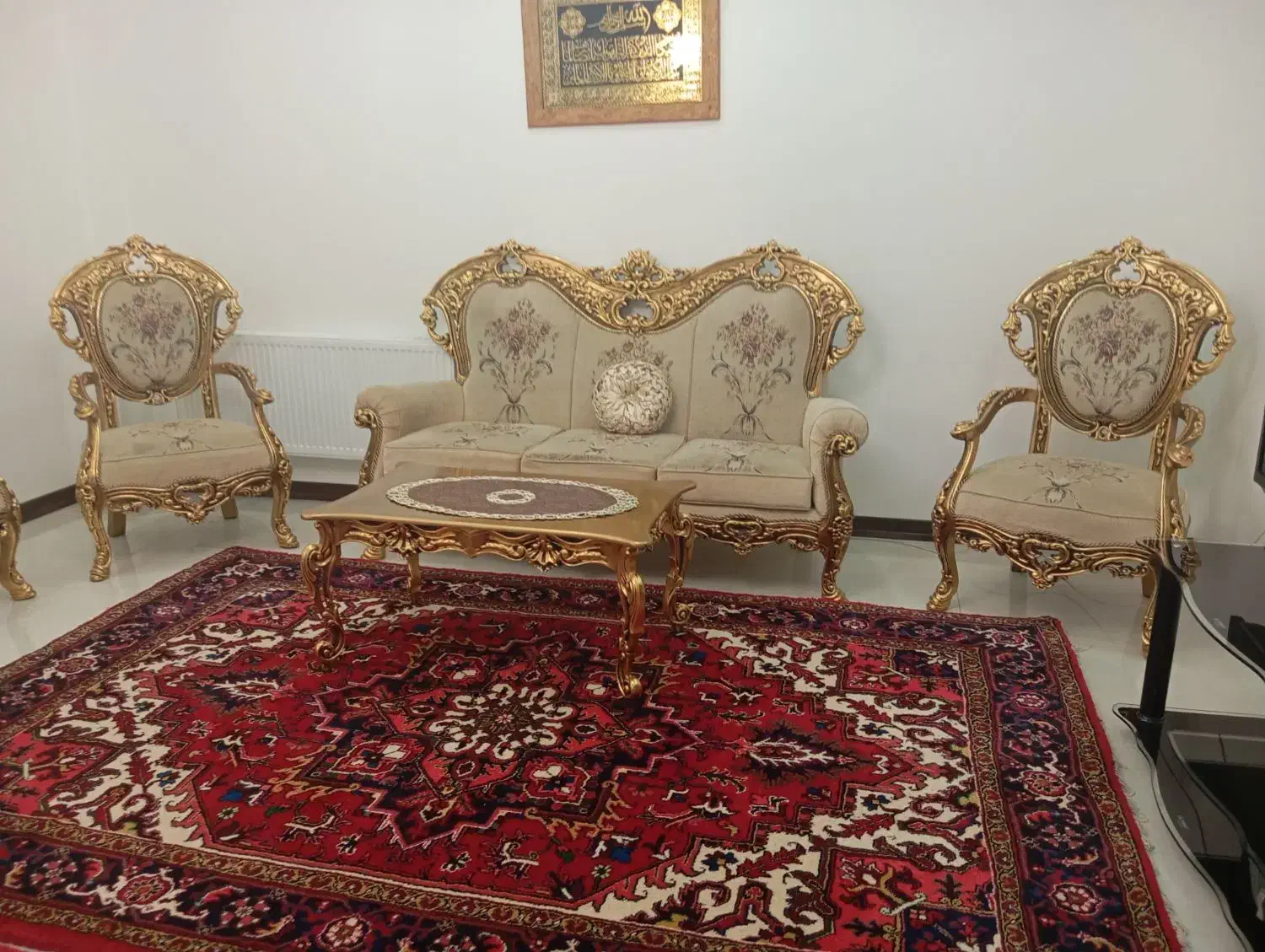 مبل سلطنتی|مبلمان خانگی و میز عسلی|قم, شهرک امام حسن|دیوار