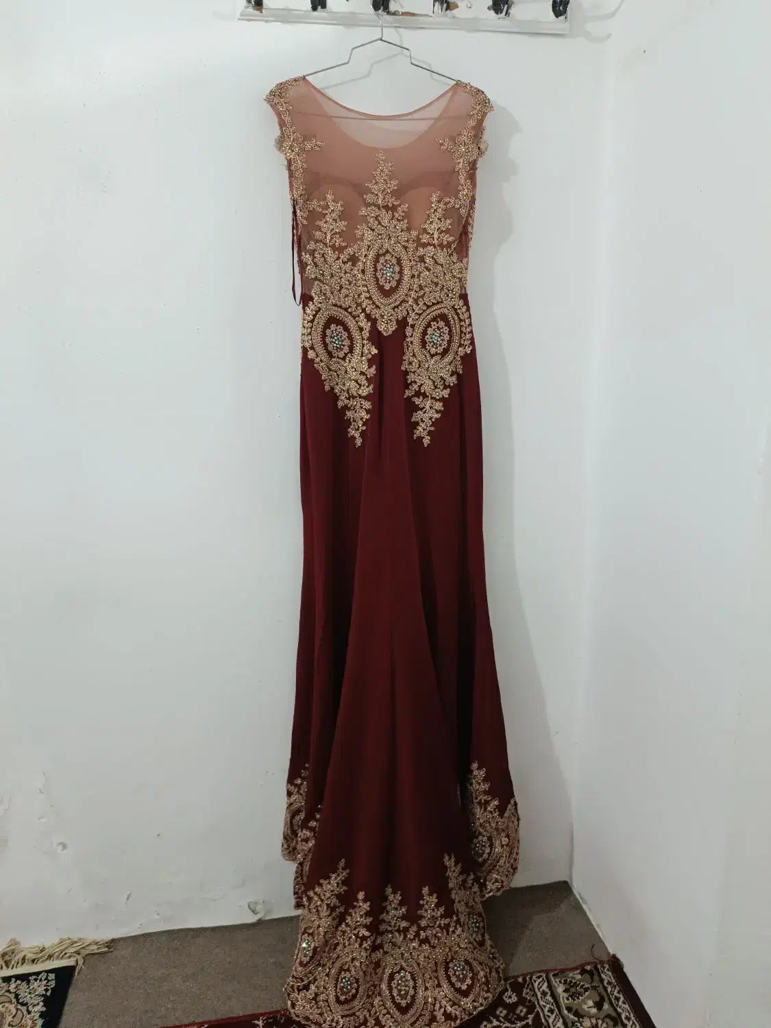 لباس مجلسی|لباس|شیراز, سعدیه جنوبی|دیوار