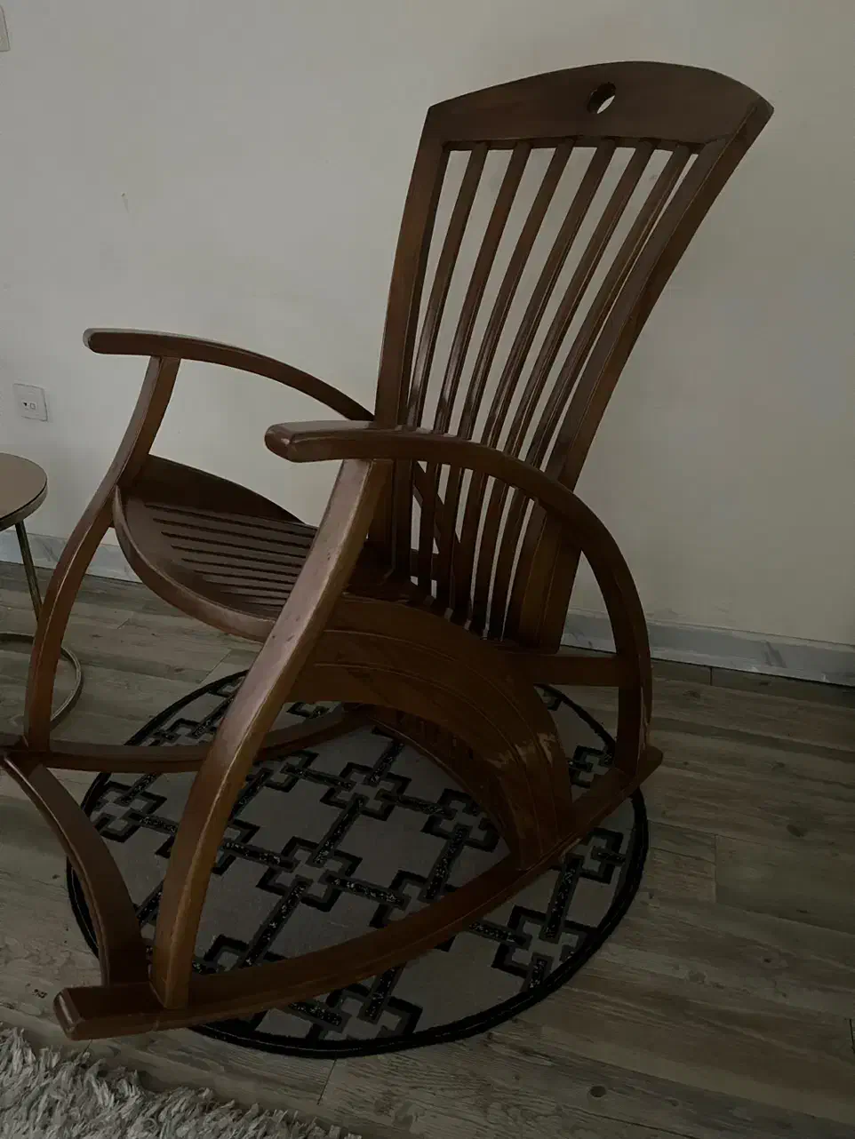 صندلی چوب راک کاملا سالم|صندلی و نیمکت|تهران, هفت حوض|دیوار