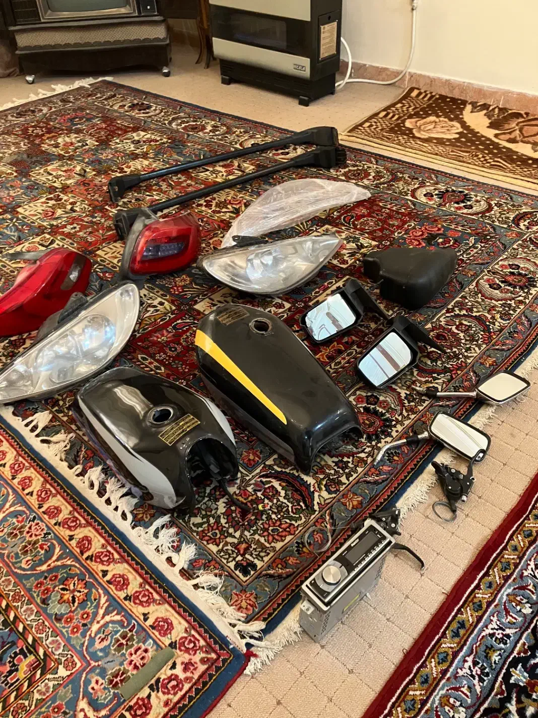 لوازم یدکی ماشین و موتور|قطعات یدکی و لوازم جانبی|شهرکرد, |دیوار