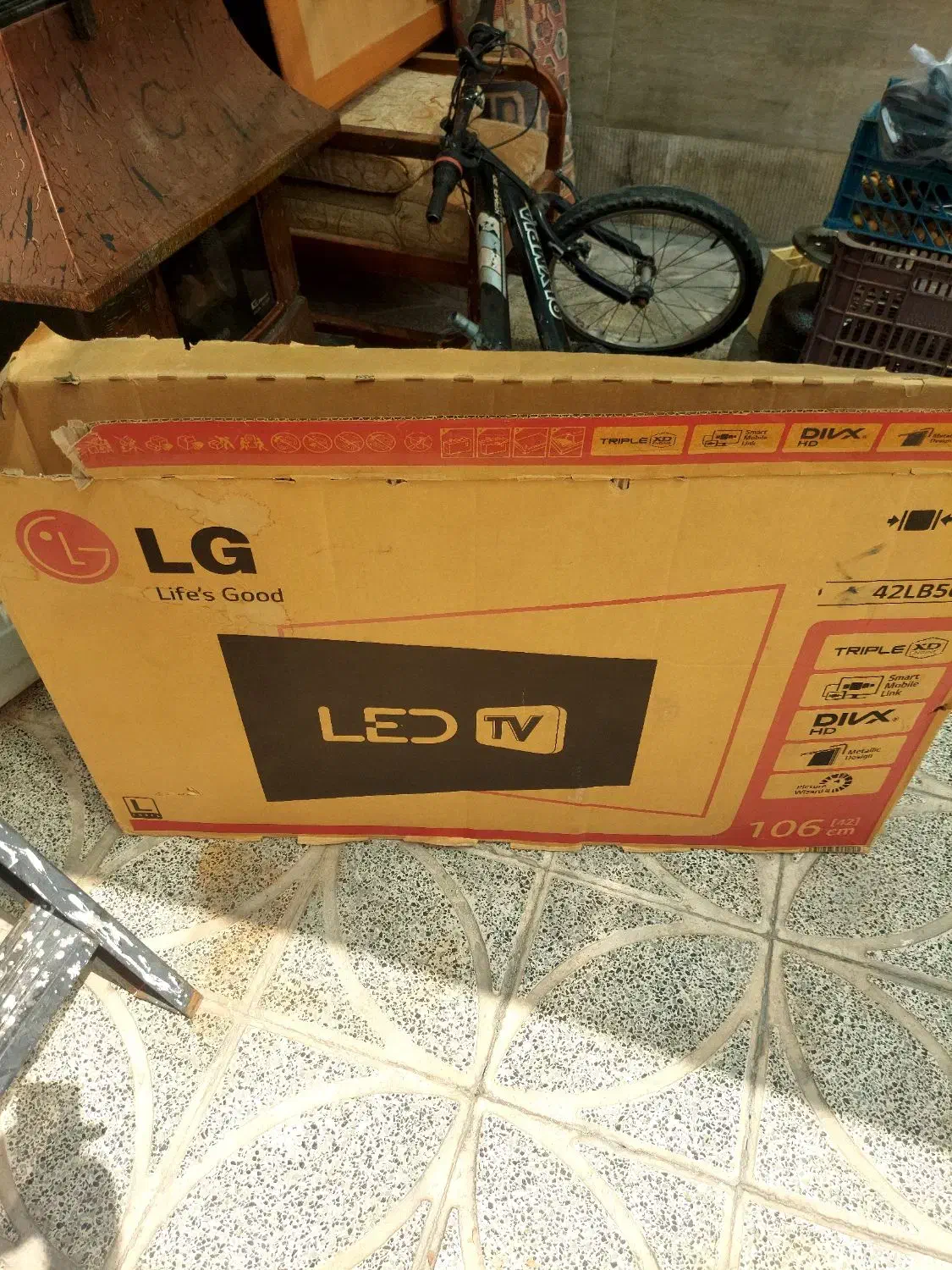 تلوزیون LED / LG|تلویزیون و پروژکتور|شیراز, قلعه نو|دیوار
